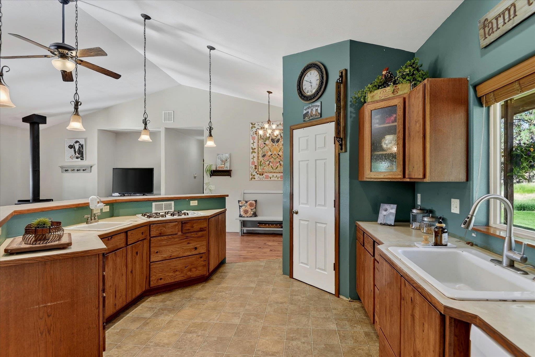 1329 W Paradise Rd - Photo 17