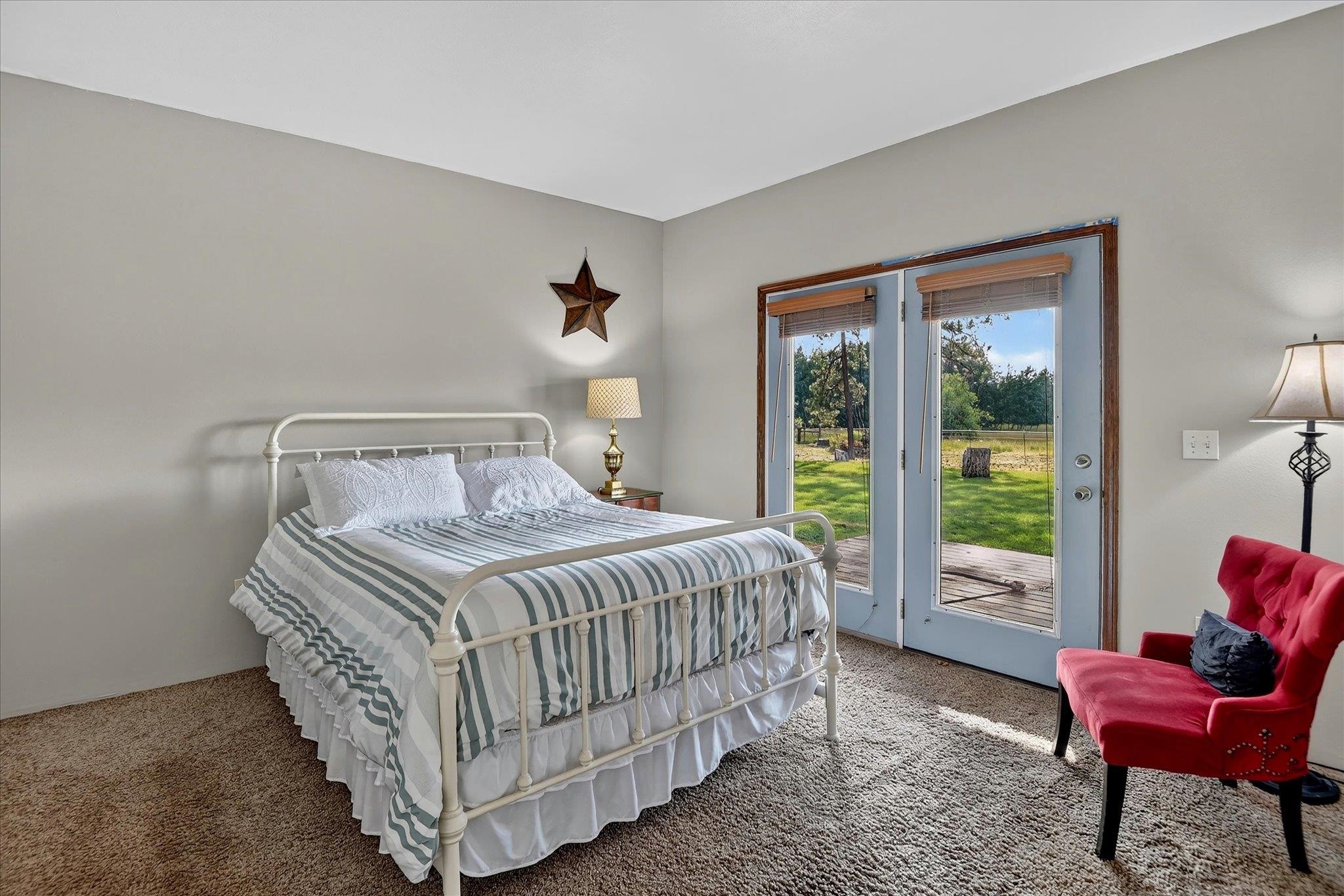 1329 W Paradise Rd - Photo 19