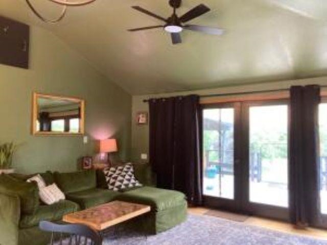 750 S Larch St - Photo 14