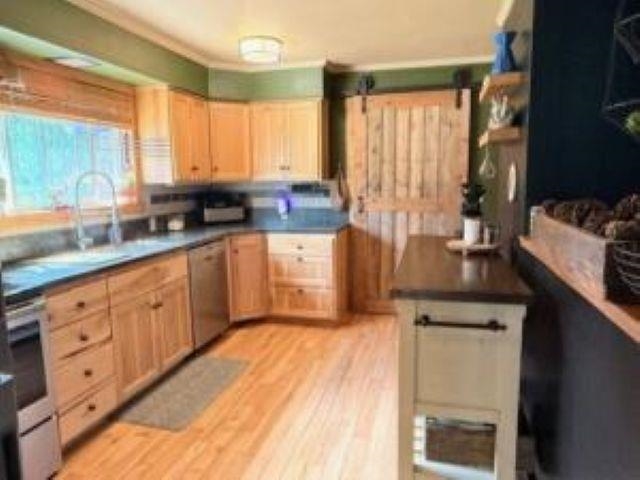 750 S Larch St - Photo 18