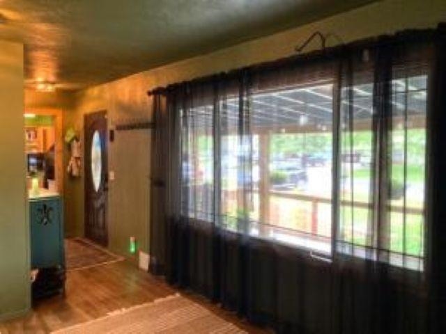 750 S Larch St - Photo 32