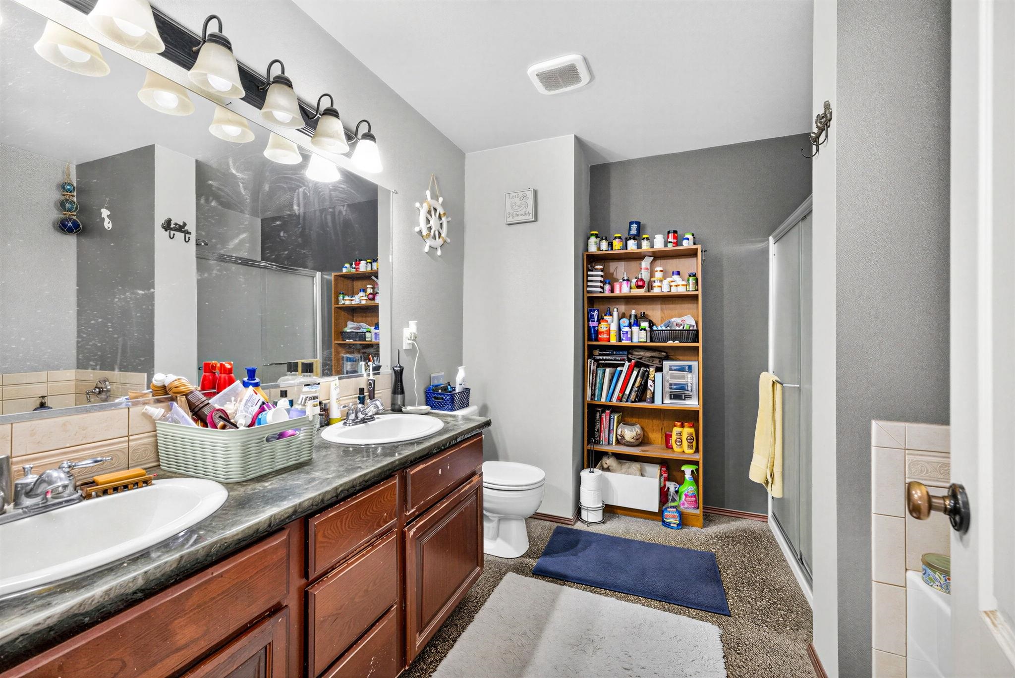 11202 E 17th Ave - Photo 9