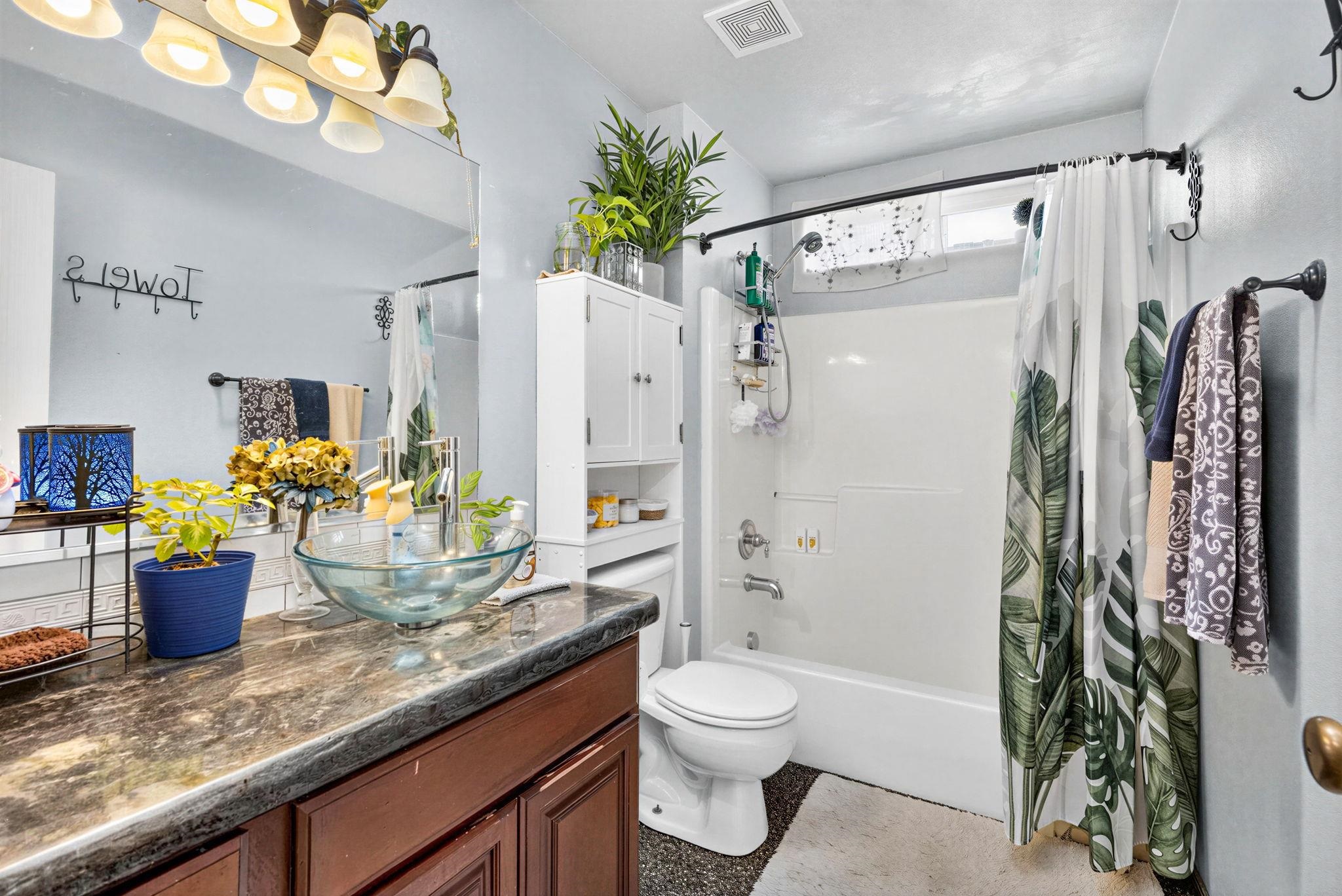 11202 E 17th Ave - Photo 11