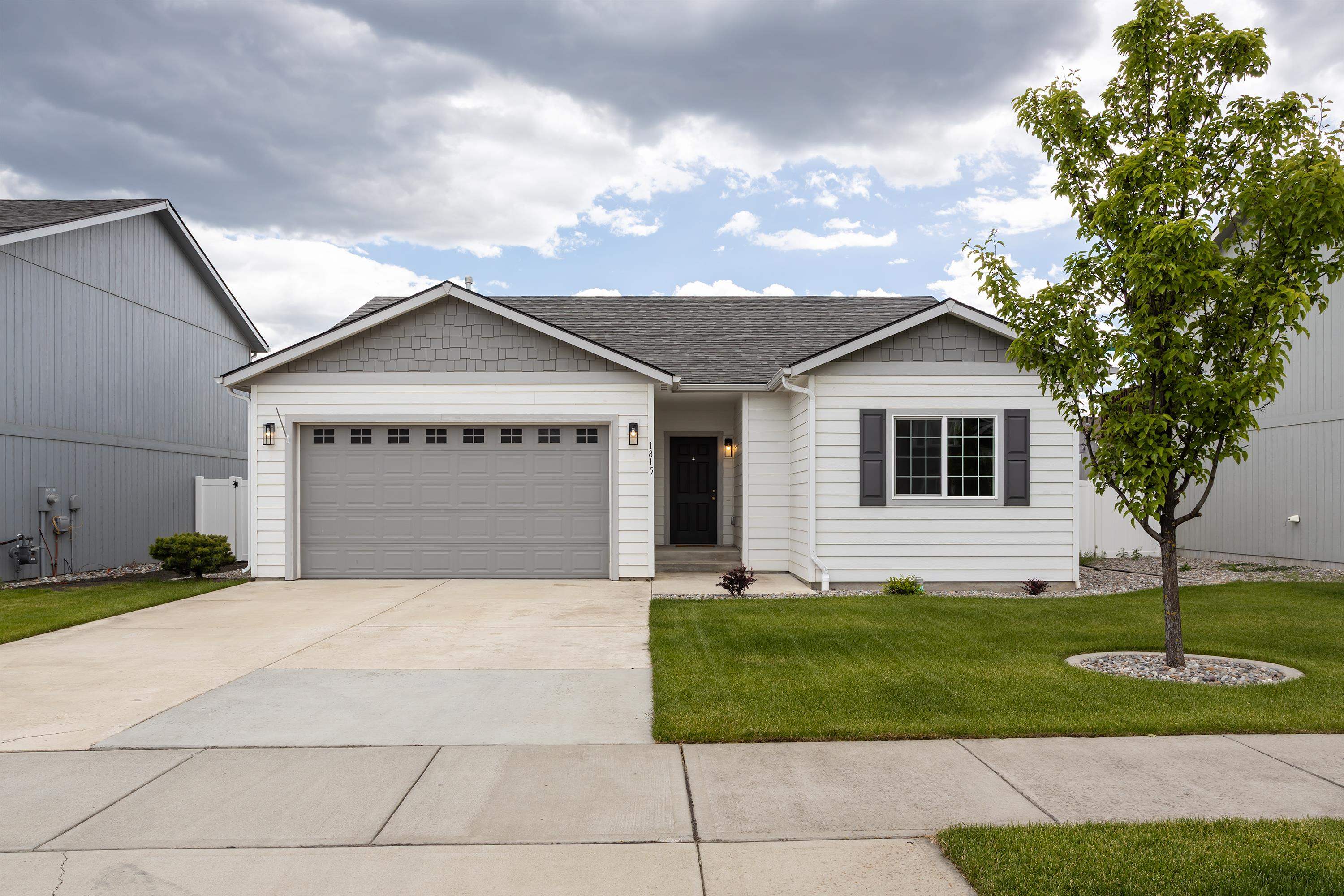1815 W Jay Ave - Photo 1
