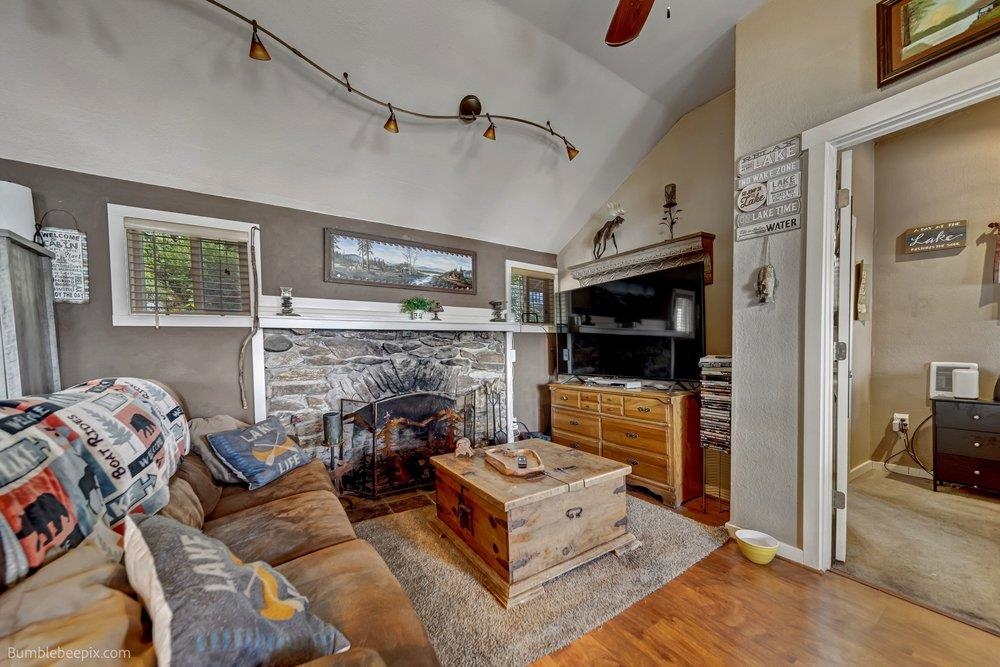 22807 E Park Beach Rd - Photo 7