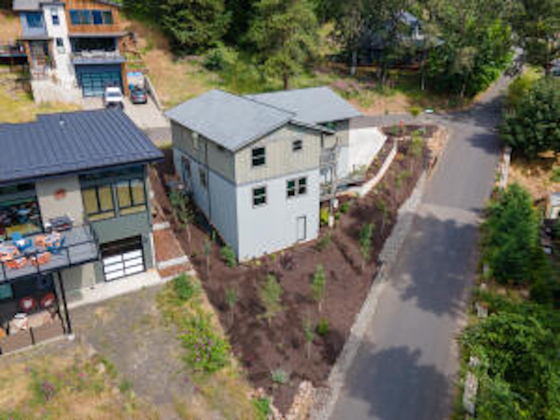215 NW Sophie Ln - Photo 4