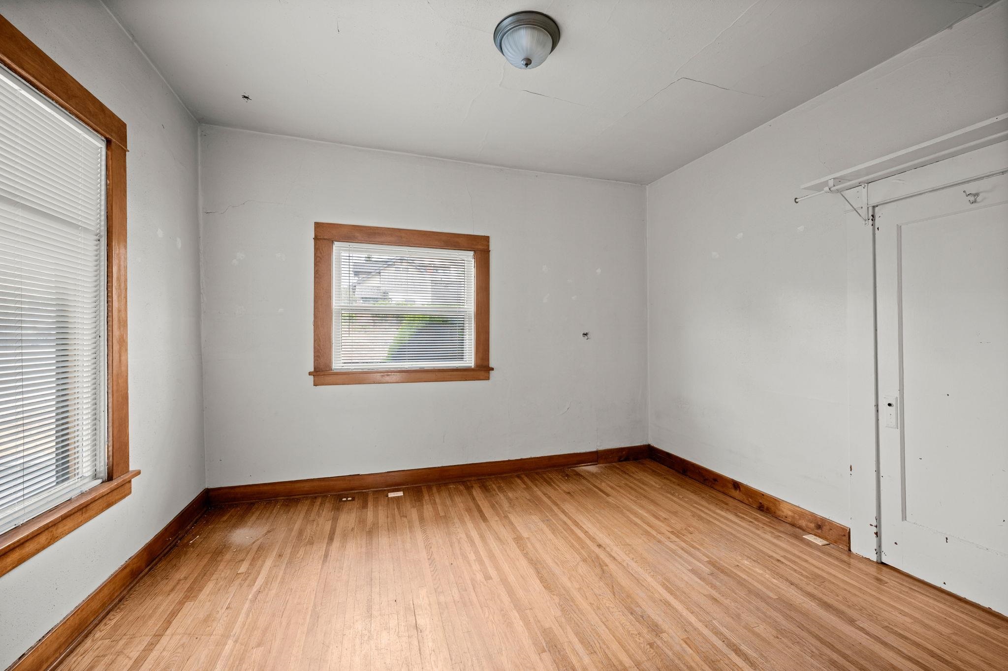 608 S Hatch St - Photo 13