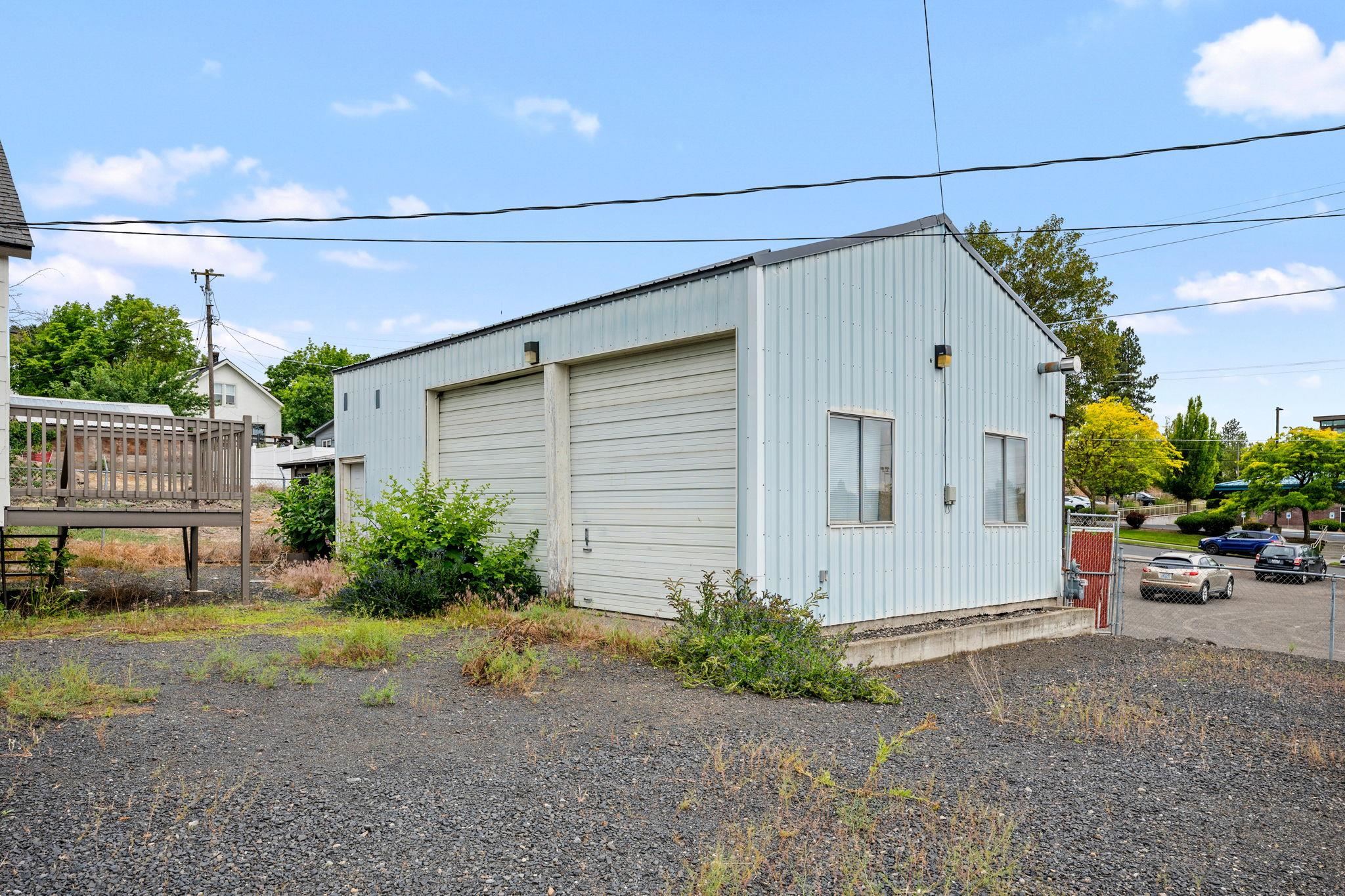 608 S Hatch St - Photo 18