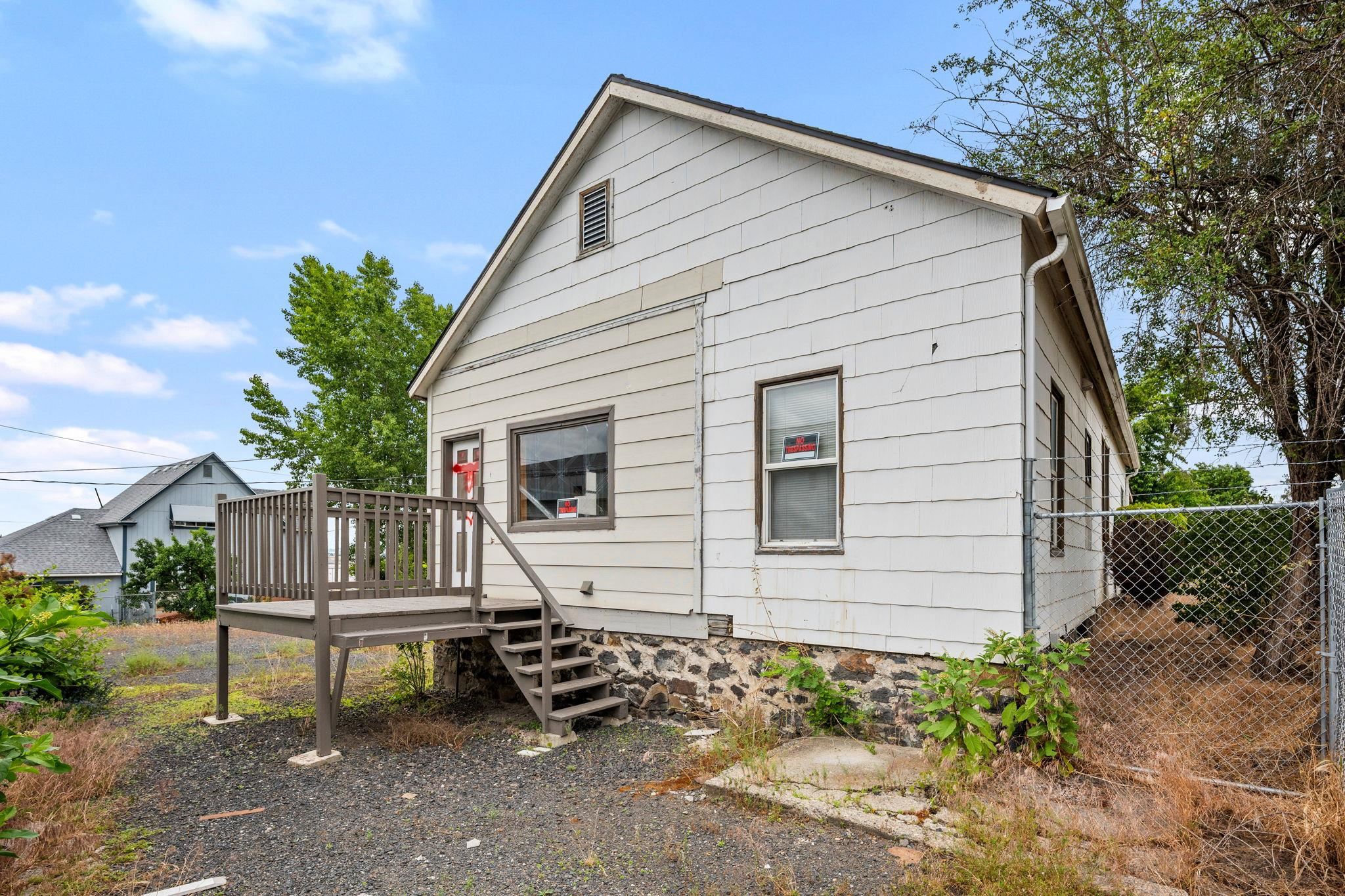 608 S Hatch St - Photo 20