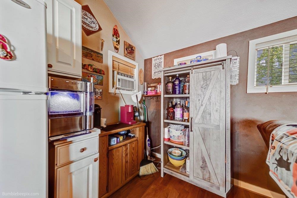 22807 E Park Beach Rd - Photo 13