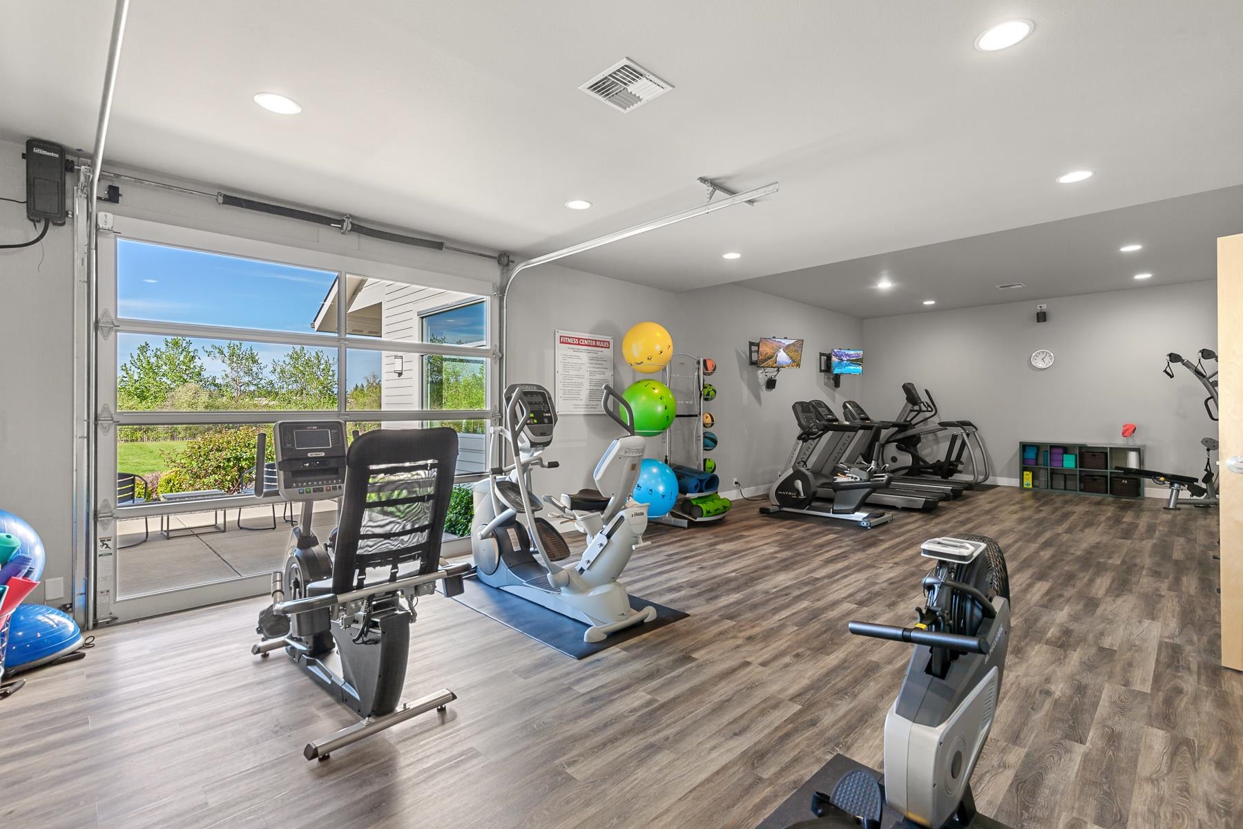 2671 N HETON Ln - Photo 33