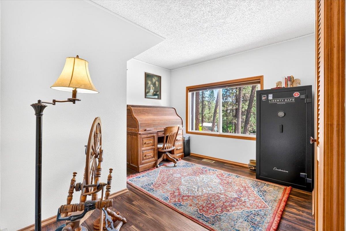 42049 Porcupine Bay N Rd - Photo 18