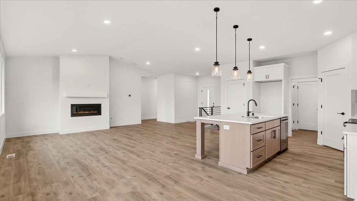 16767 N Wellington Rd - Photo 11