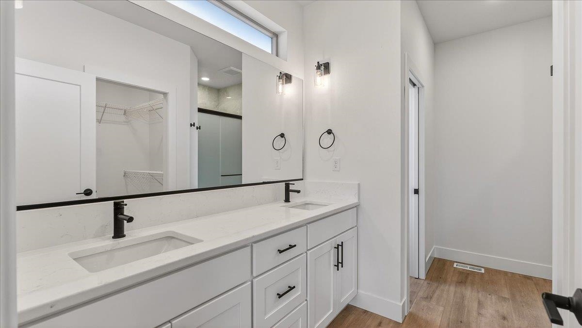 16767 N Wellington Rd - Photo 19