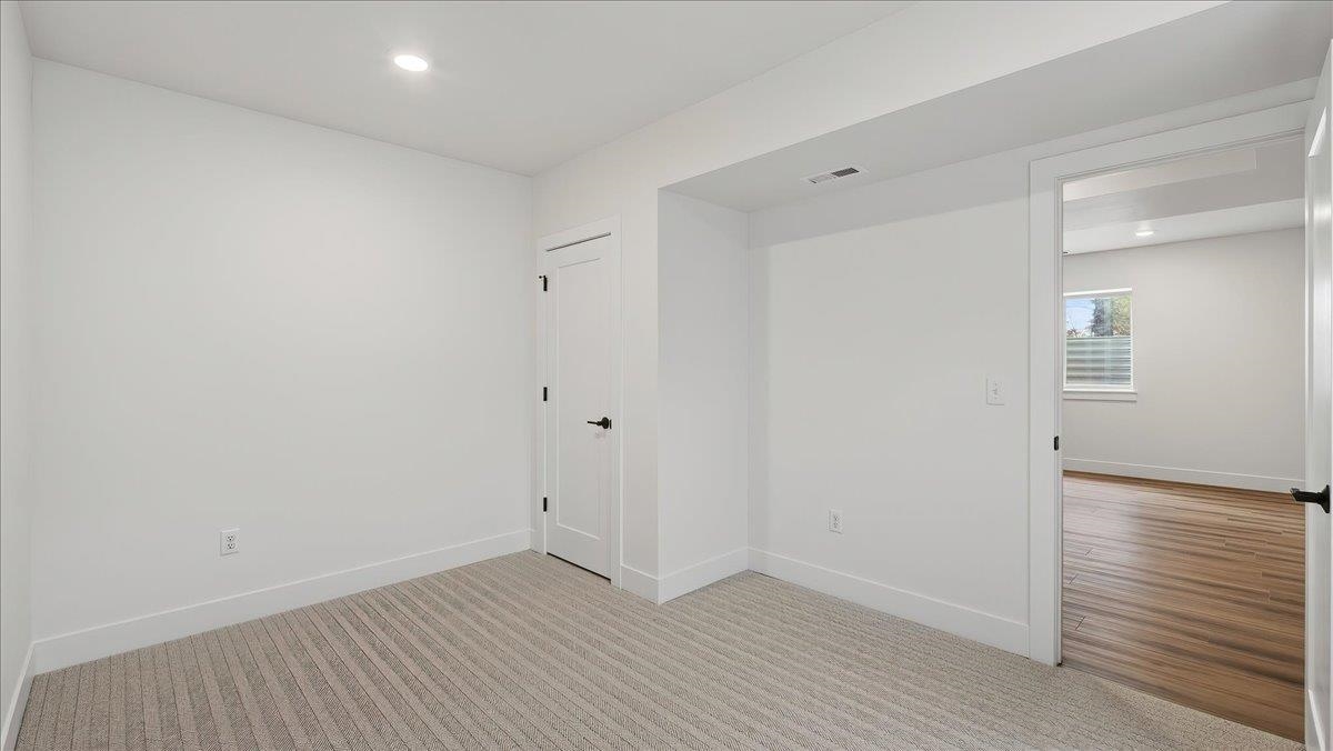 16803 N Wellington Rd - Photo 28