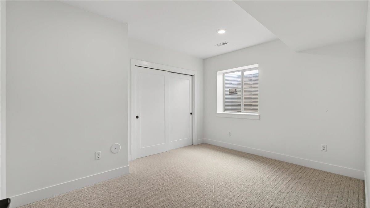 16803 N Wellington Rd - Photo 32