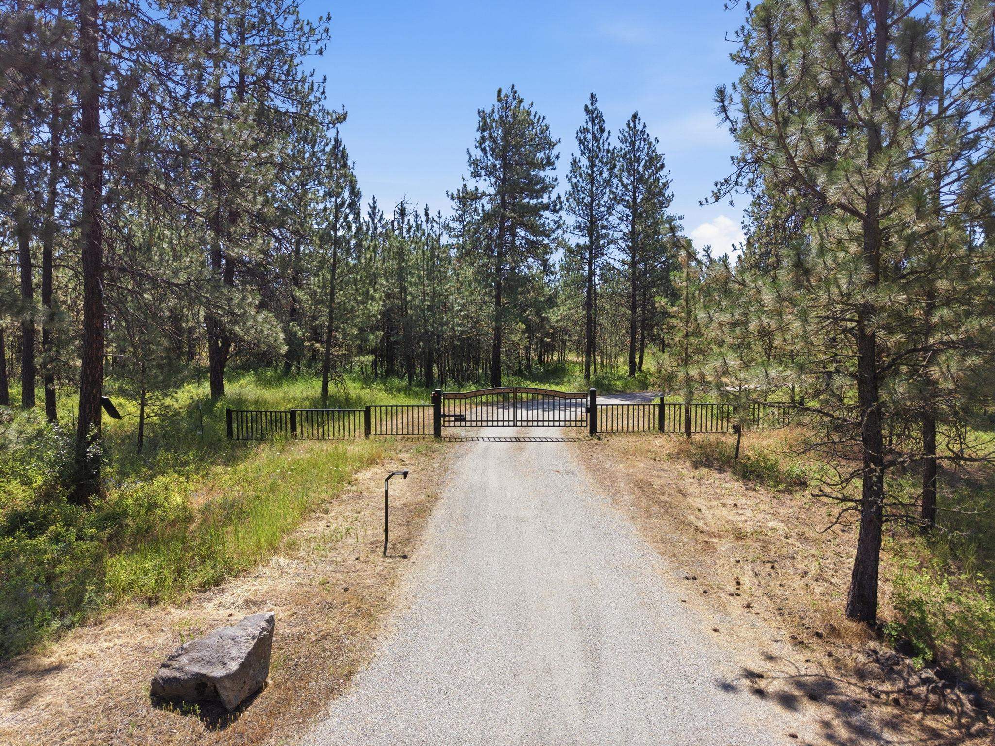 12912 E Gibbs Rd - Photo 3