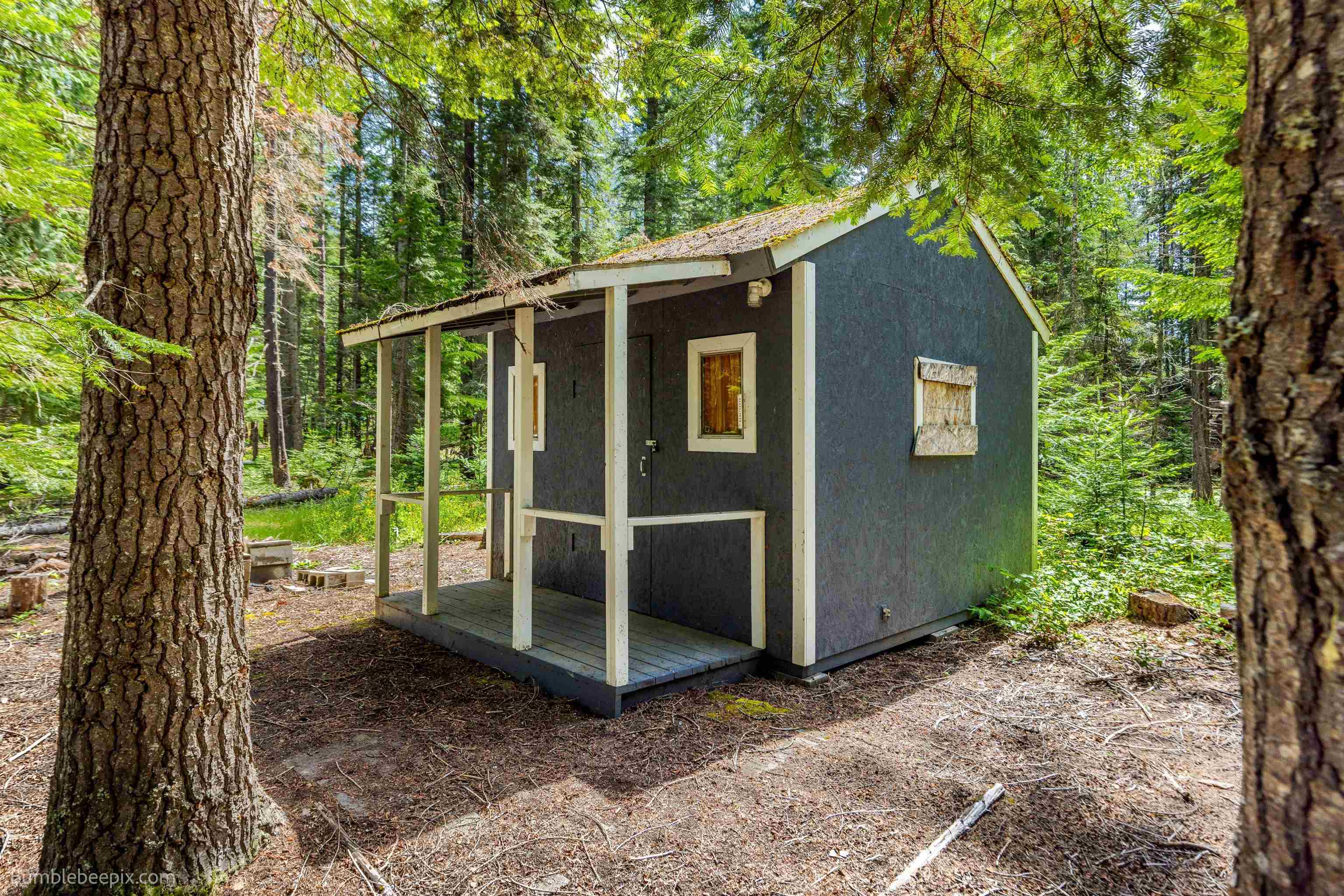 761 Larch Ln - Photo 3