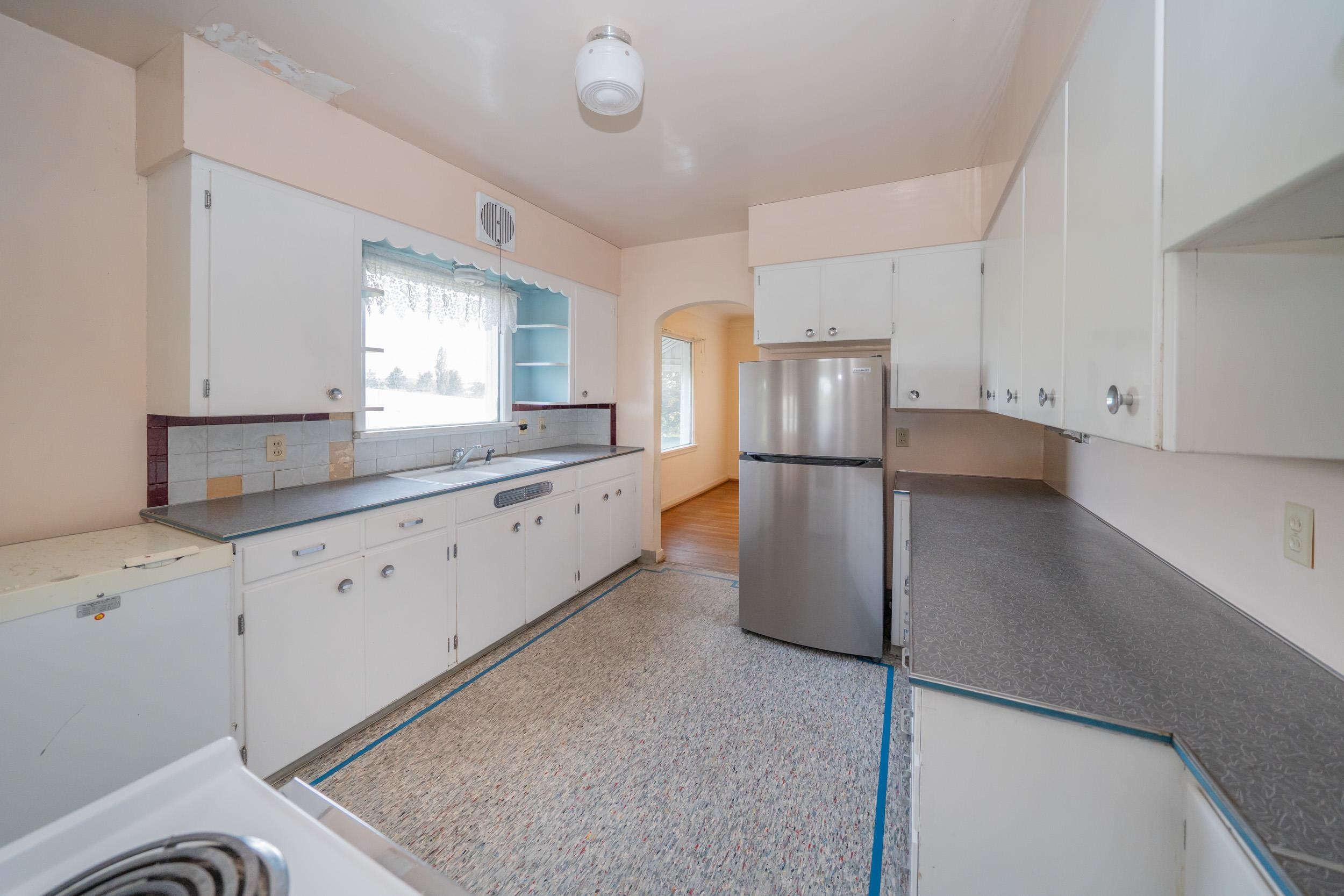 209 S Mcneil Ave - Photo 5