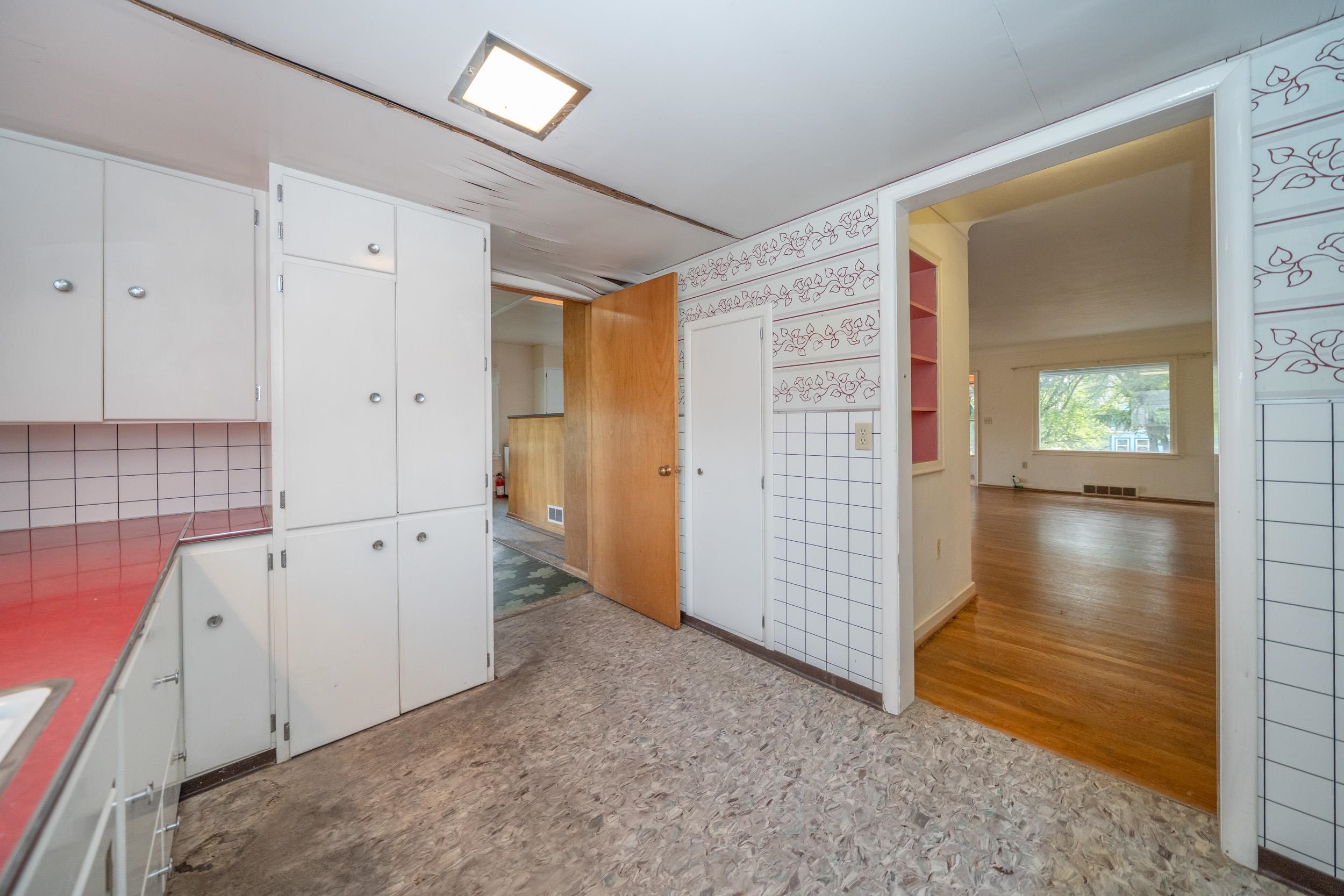 209 S Mcneil Ave - Photo 17