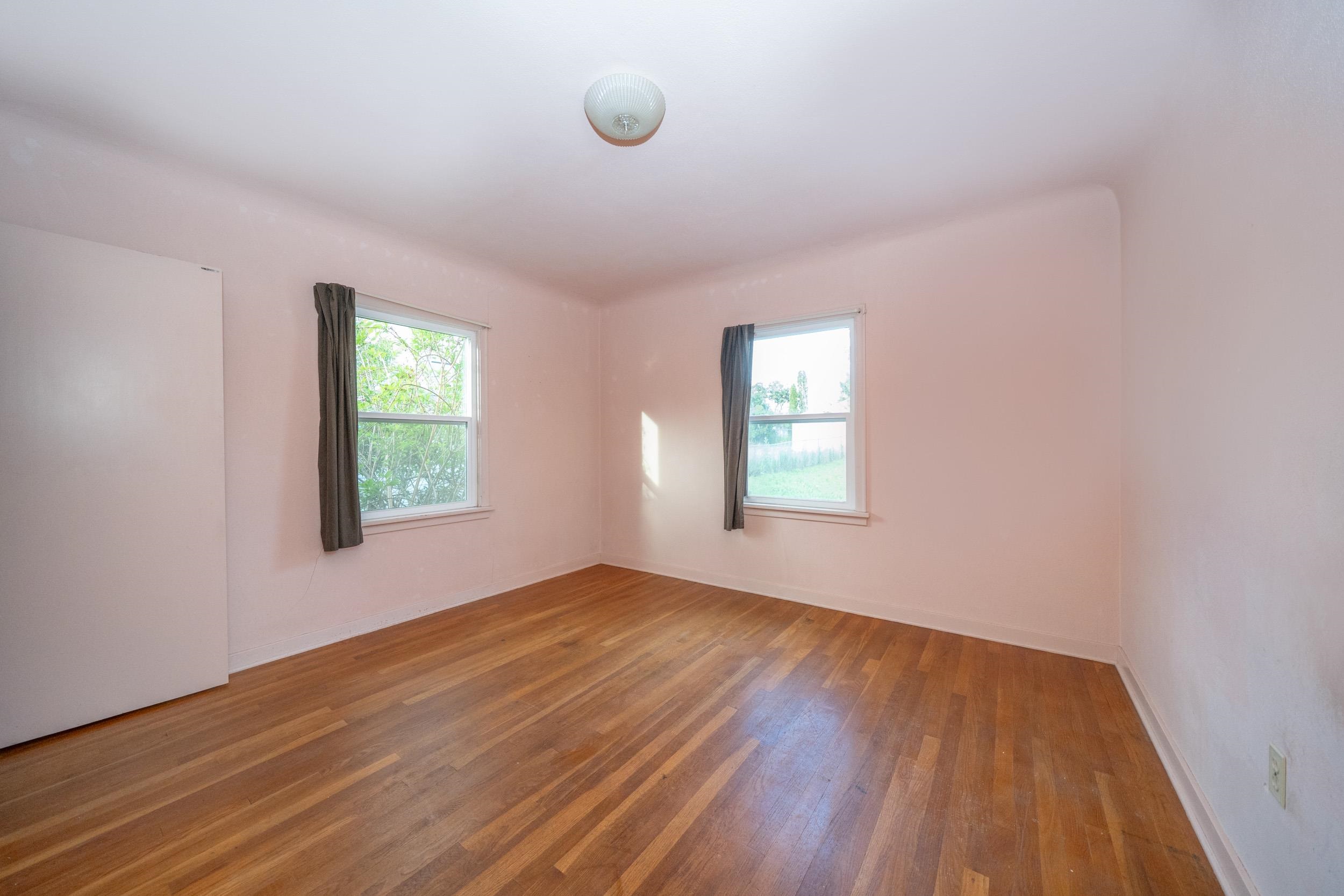 209 S Mcneil Ave - Photo 22