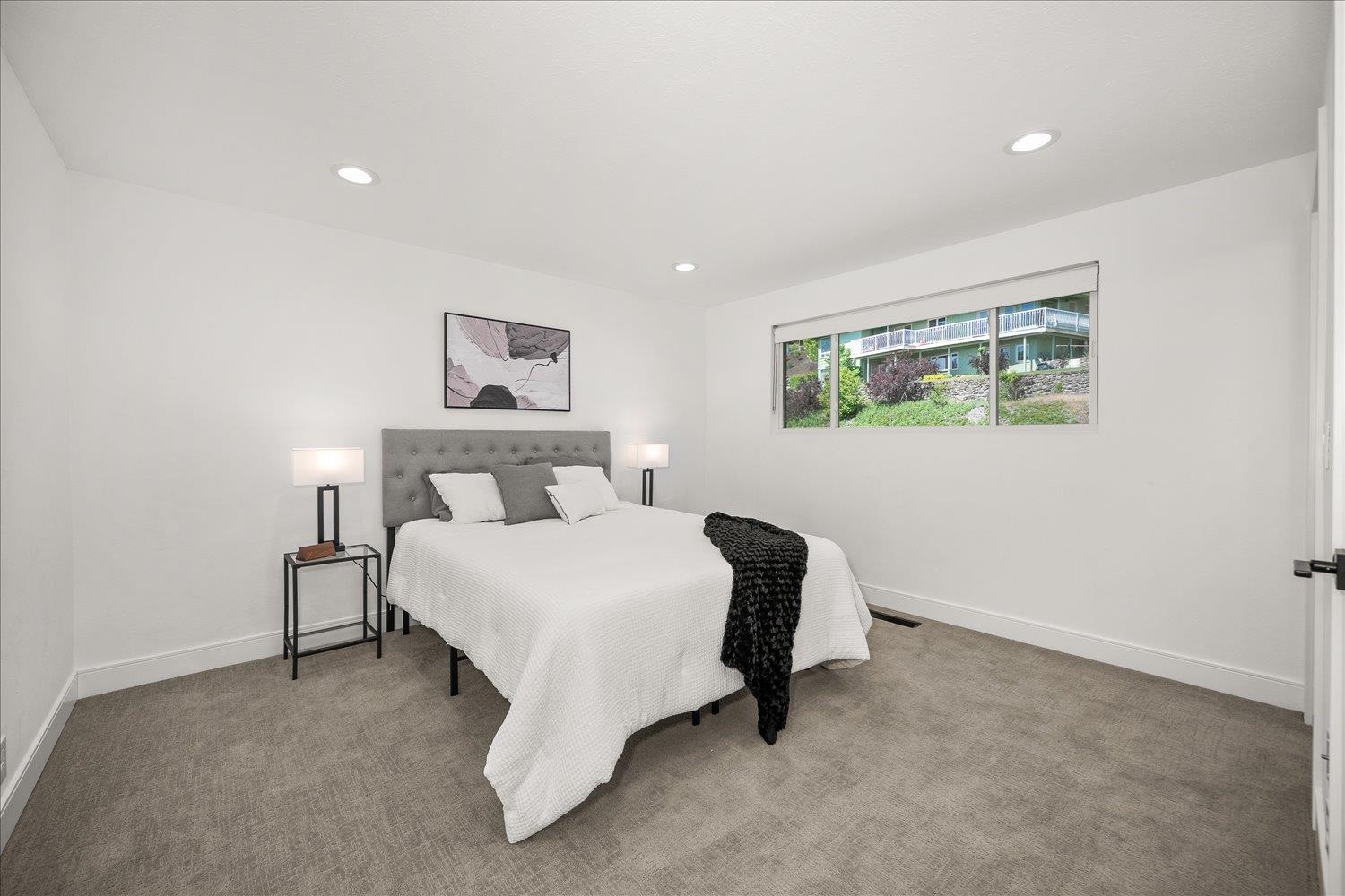 8312 N Northview Rd - Photo 15