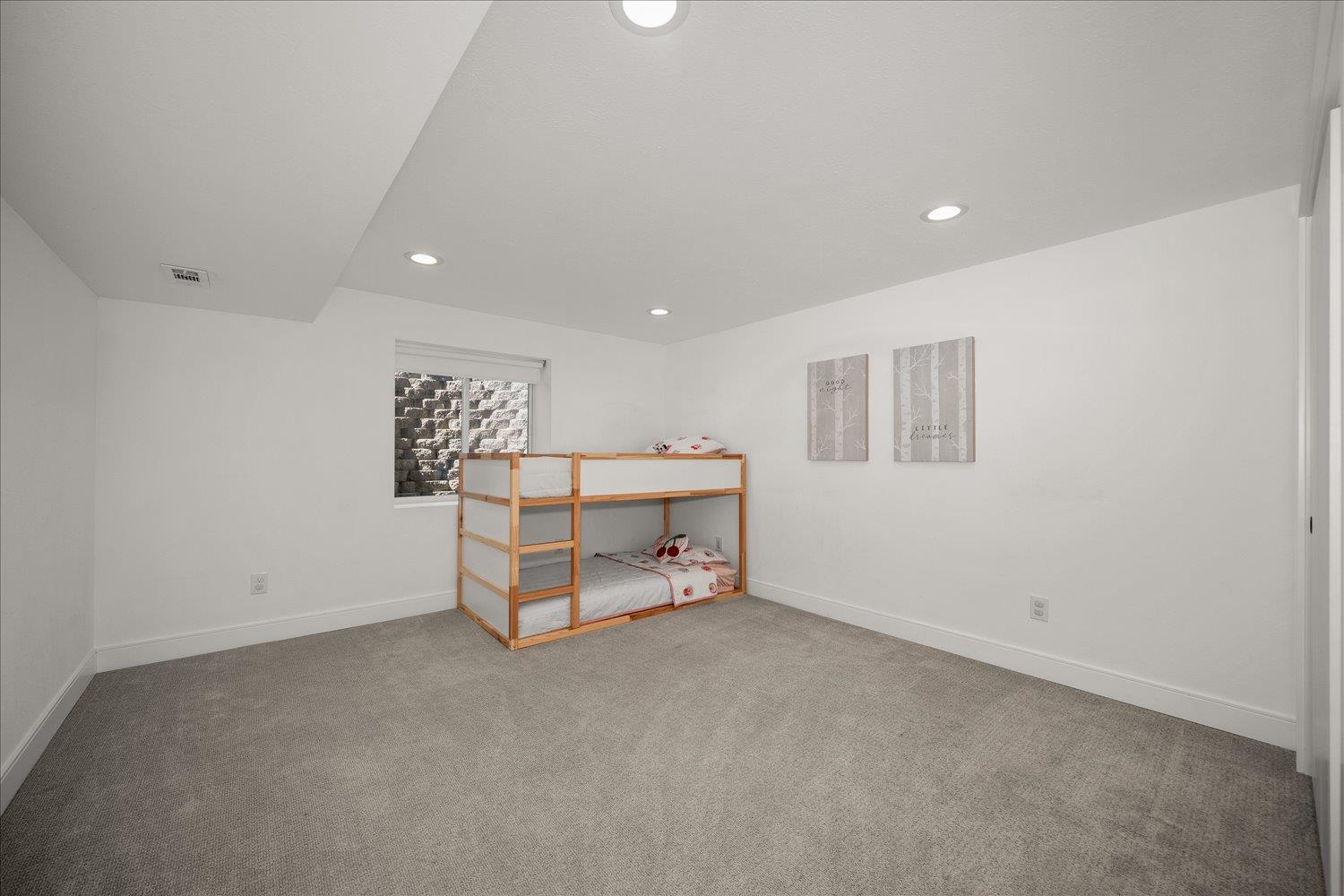 8312 N Northview Rd - Photo 27