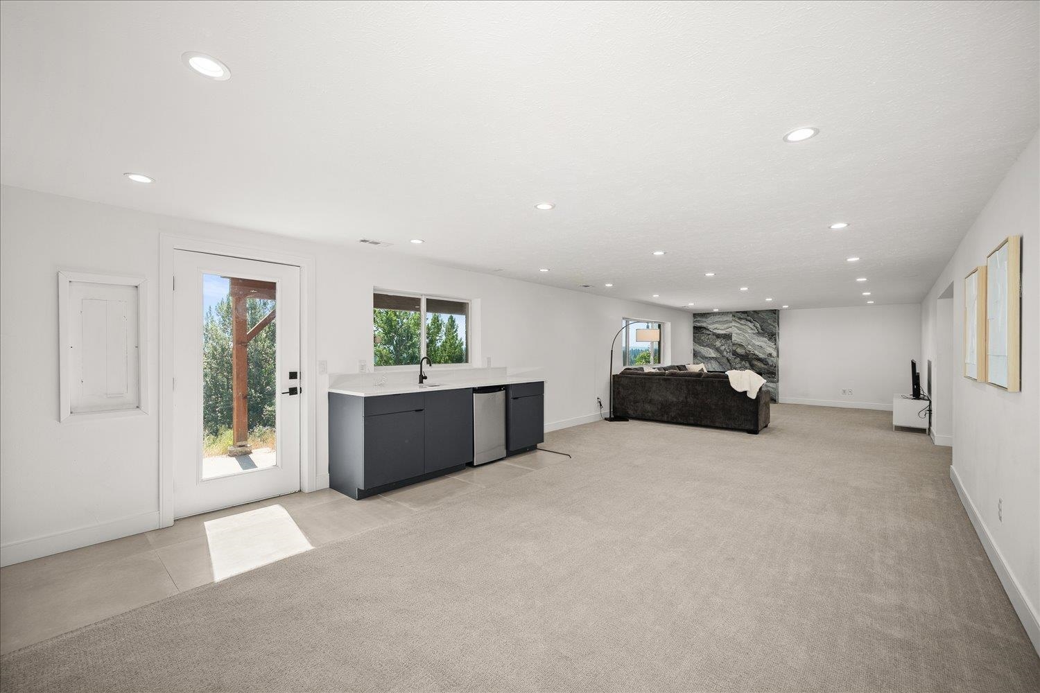 8312 N Northview Rd - Photo 28