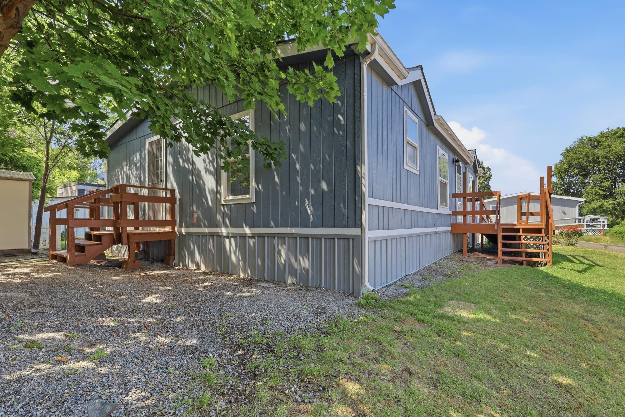 6300 E 2nd Ave - Photo 2