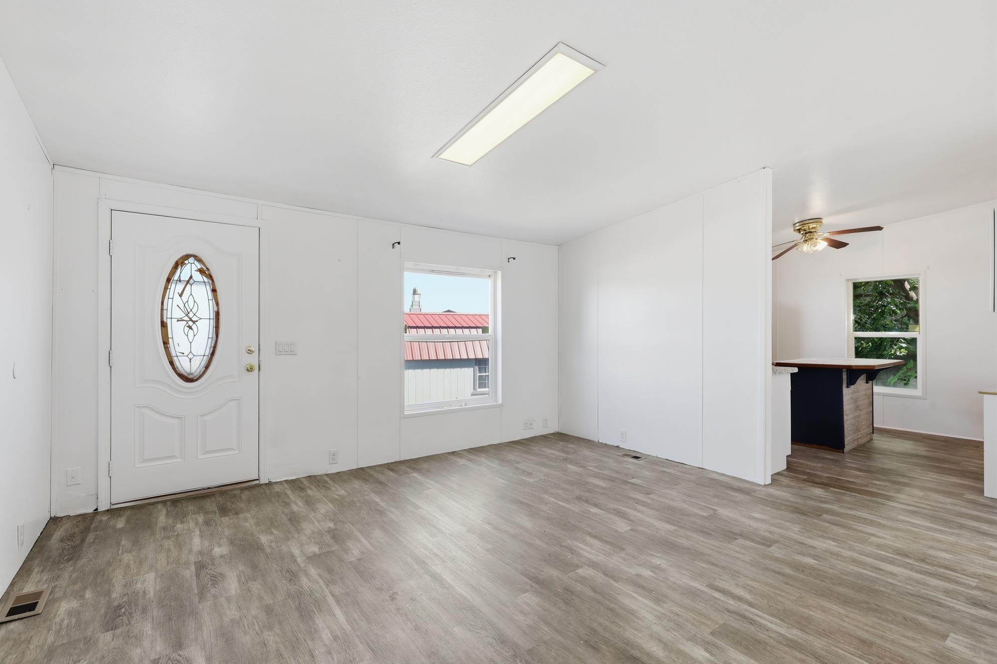 6300 E 2nd Ave - Photo 5