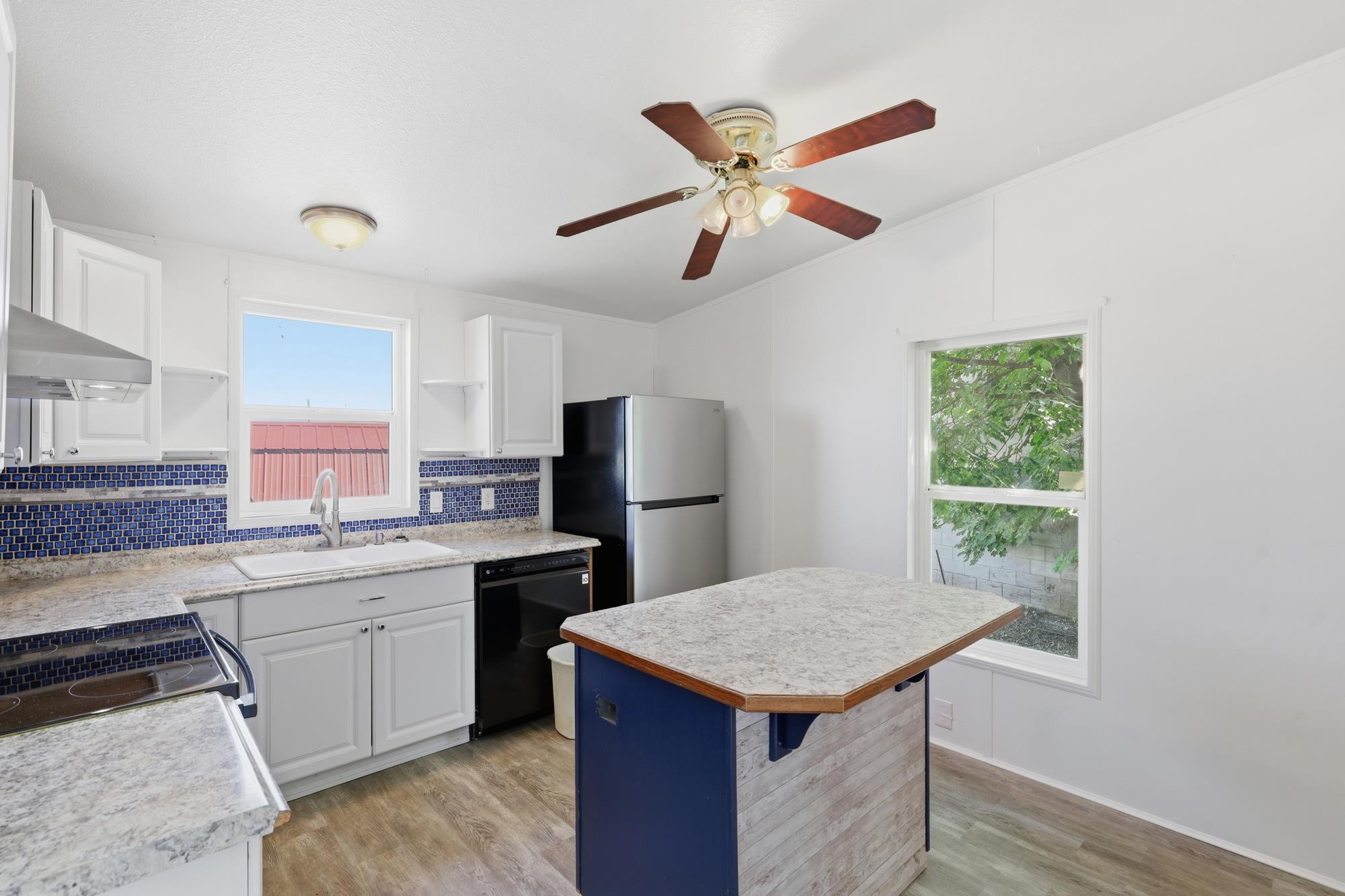6300 E 2nd Ave - Photo 7