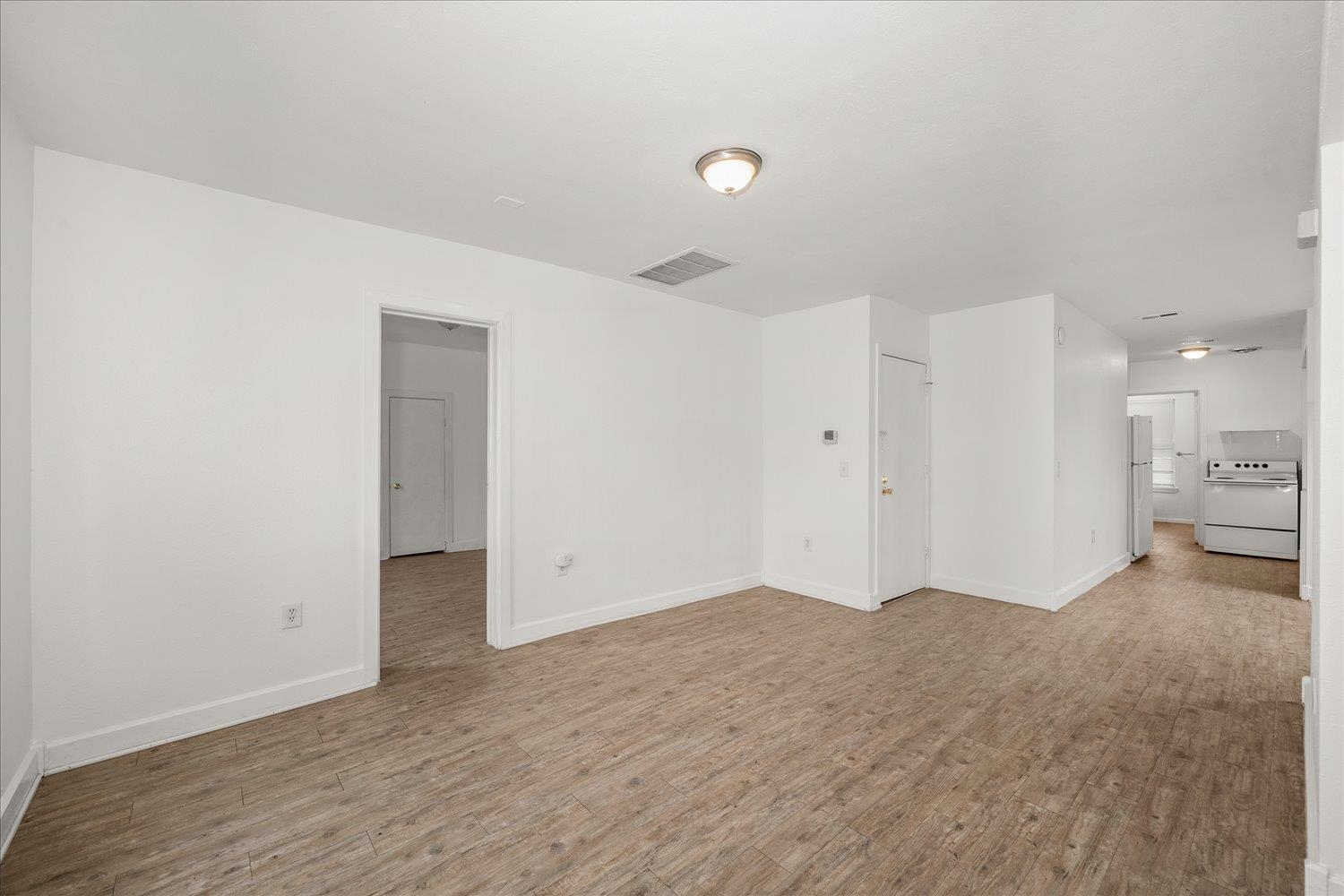 613 W Knox Ave - Photo 9