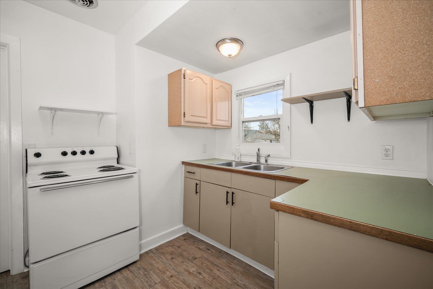 613 W Knox Ave - Photo 14