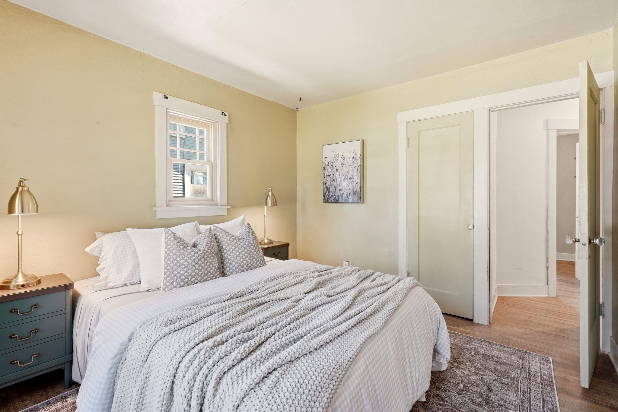 3818 N E St - Photo 9