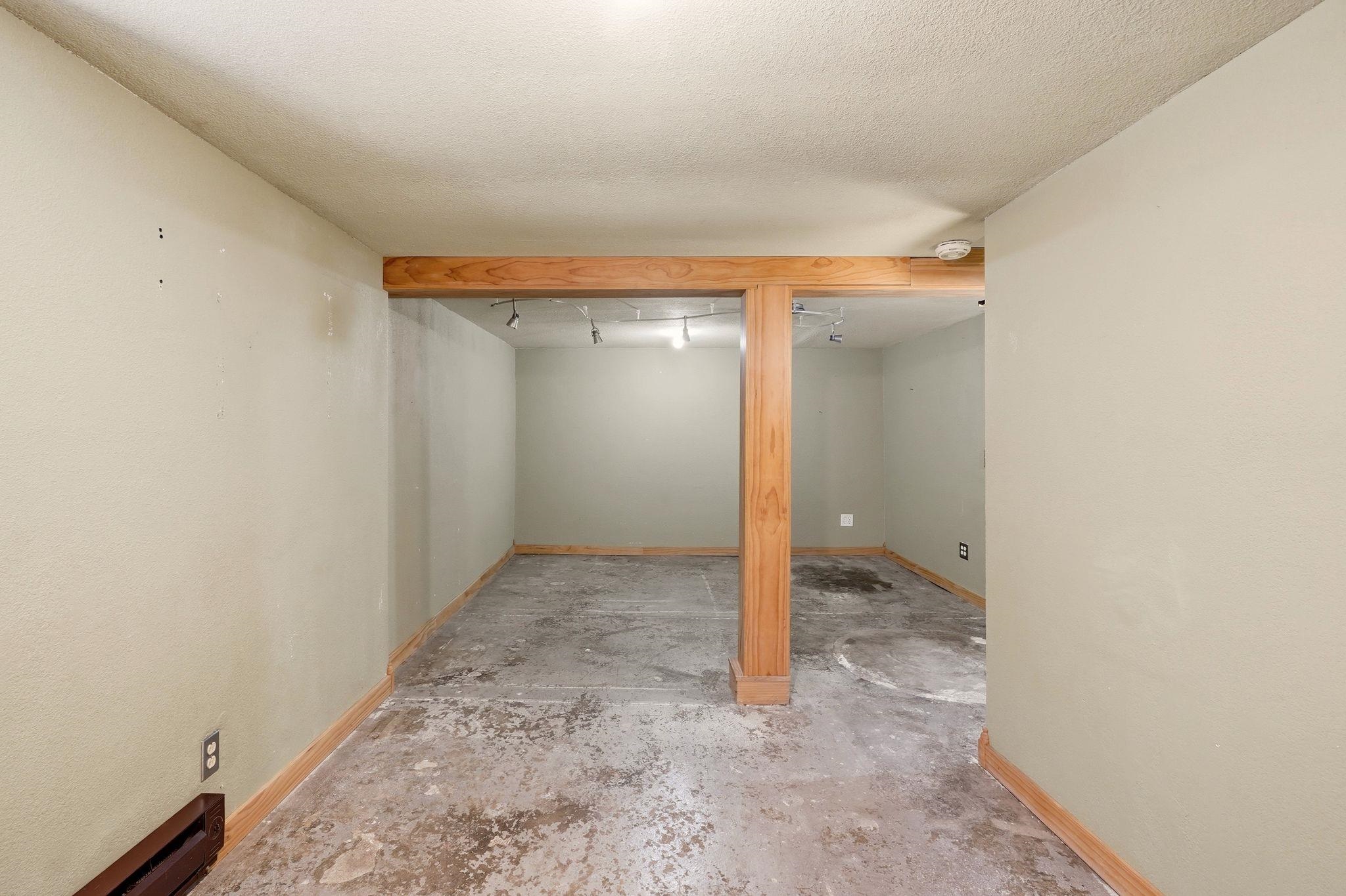 3818 N E St - Photo 22