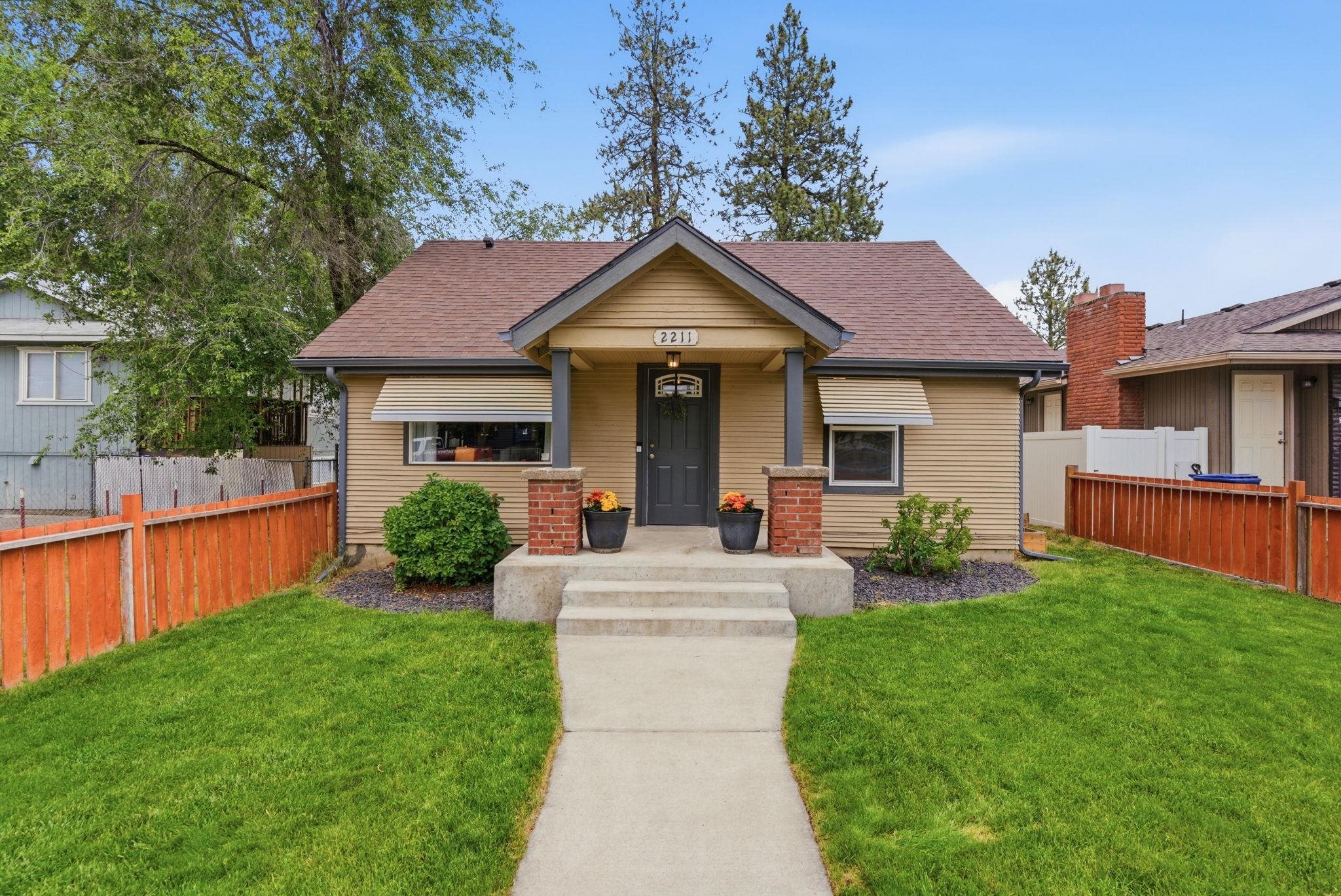 2211 E CENTRAL Ave - Photo 1