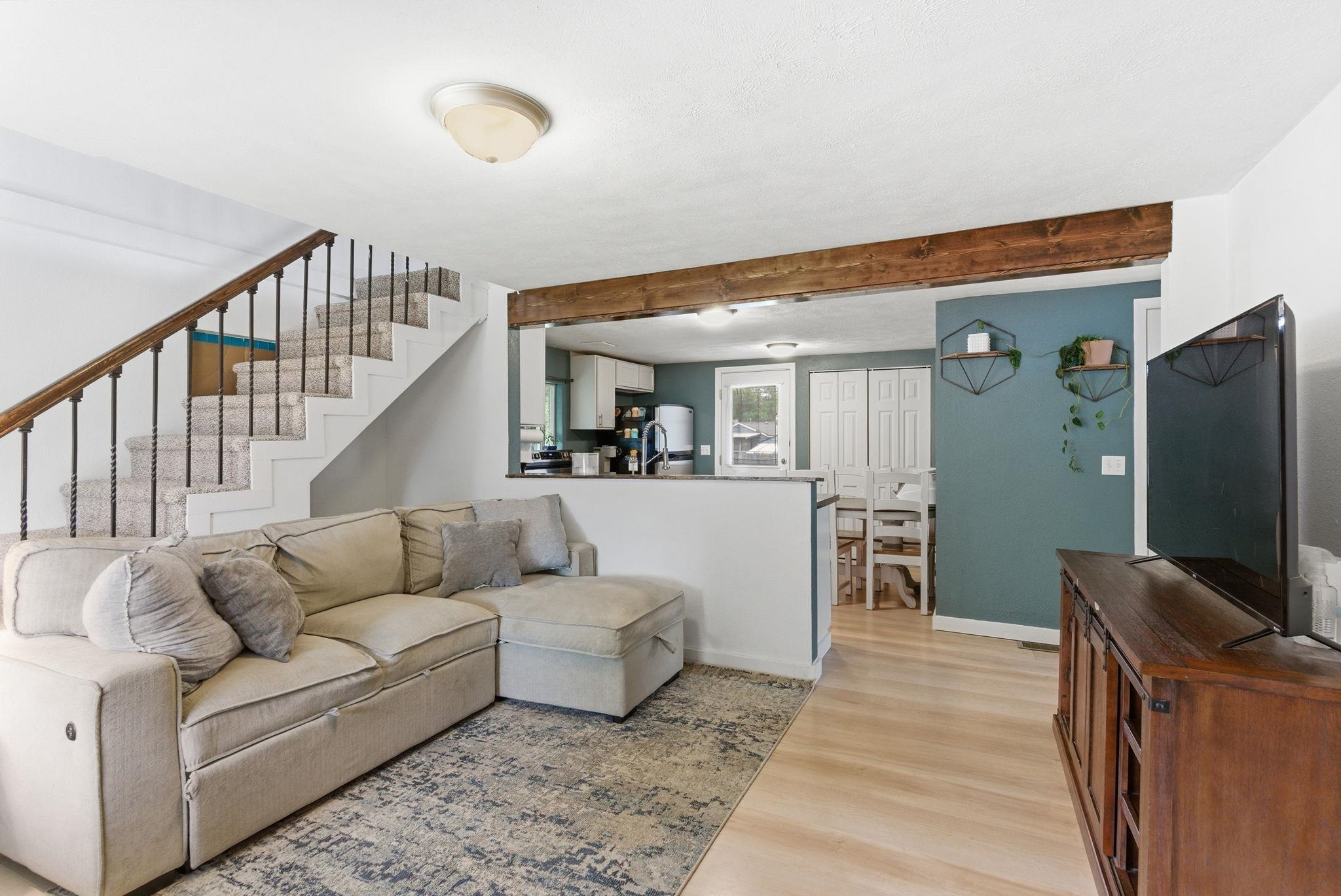 2211 E CENTRAL Ave - Photo 4