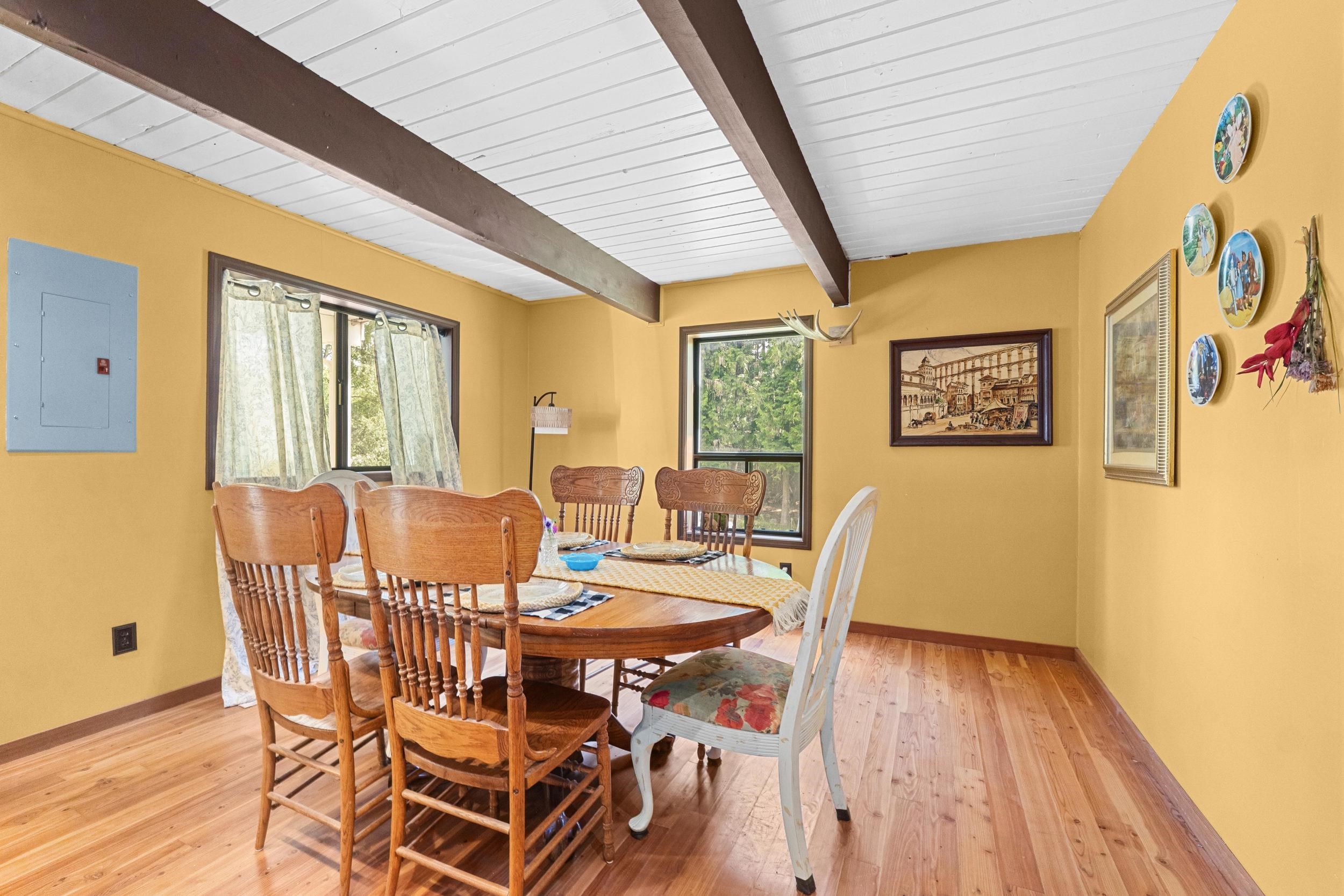 421 N Pickett Rd - Photo 9