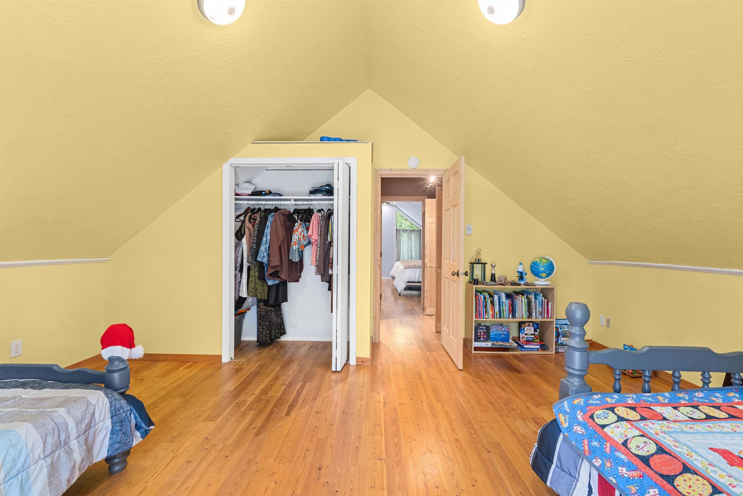 421 N Pickett Rd - Photo 20