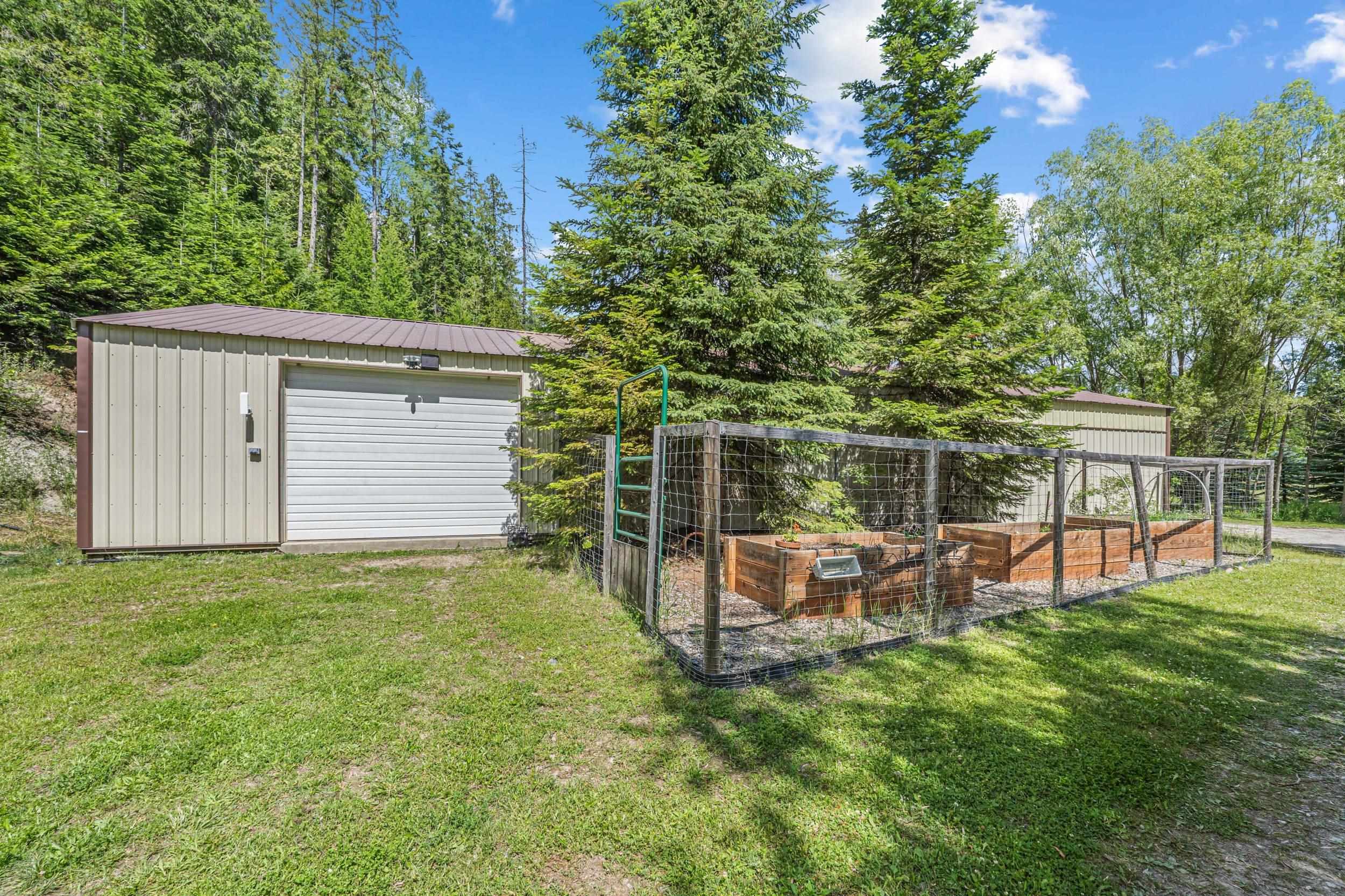 421 N Pickett Rd - Photo 32