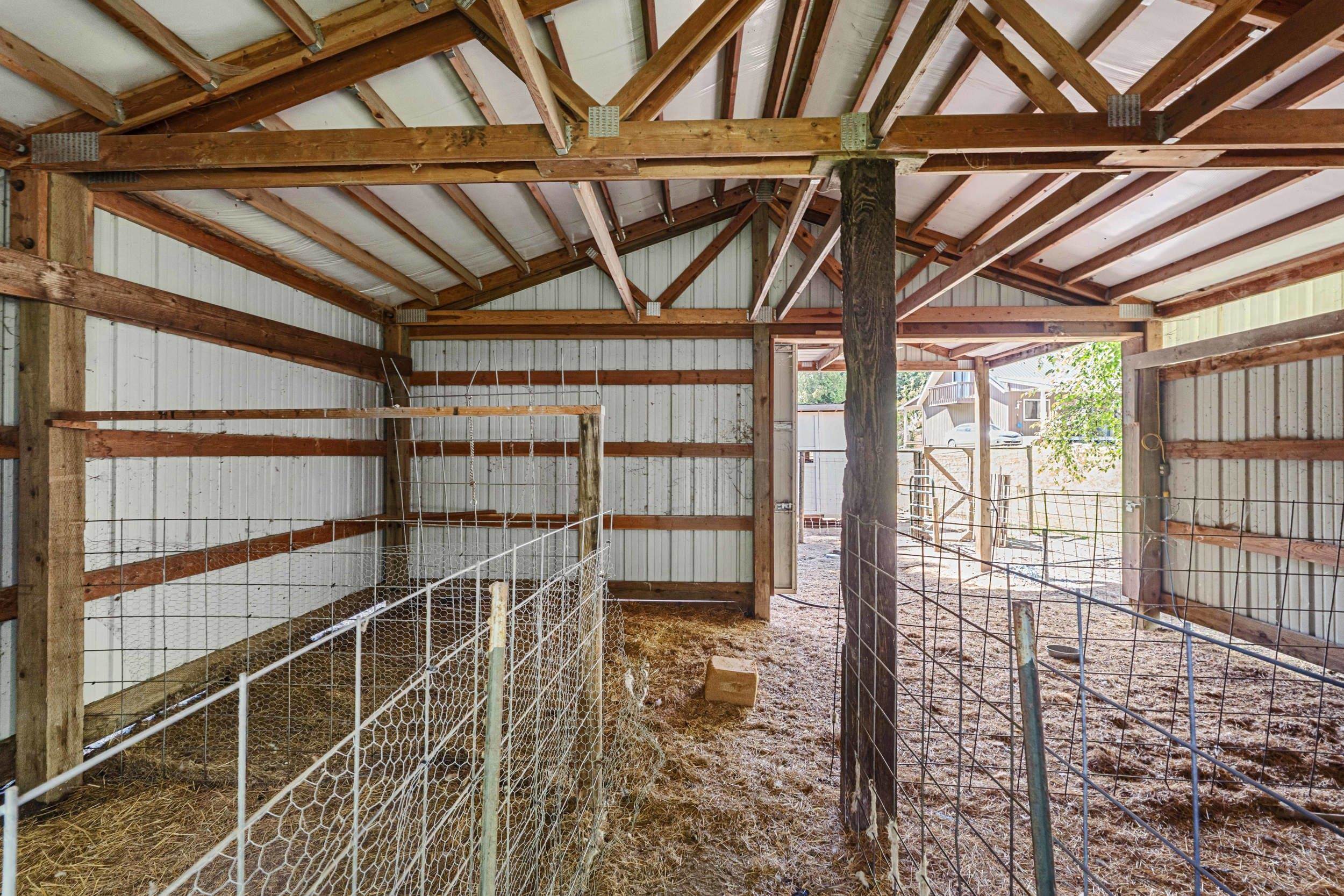 421 N Pickett Rd - Photo 38