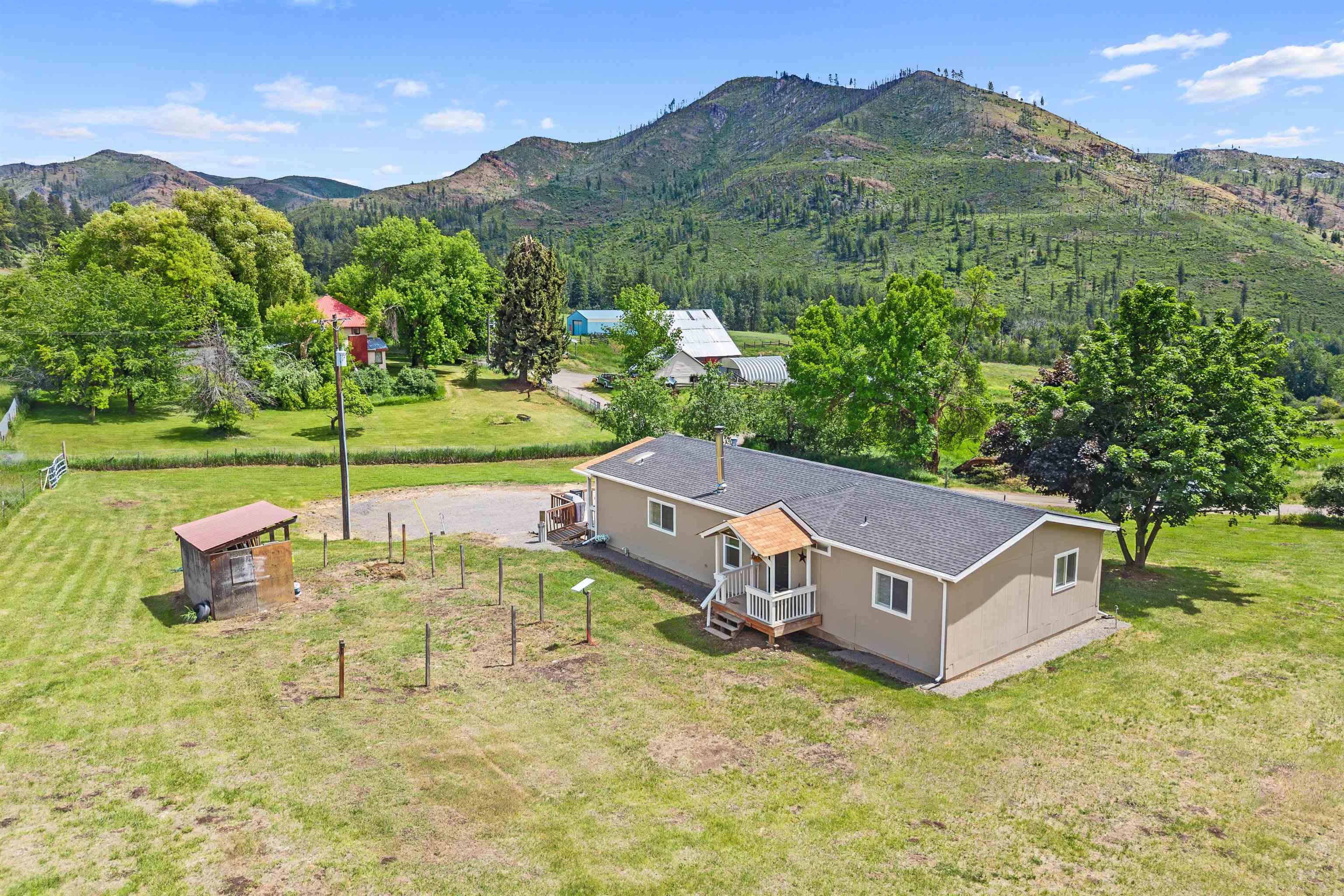 4562 Lessig Rd - Photo 32
