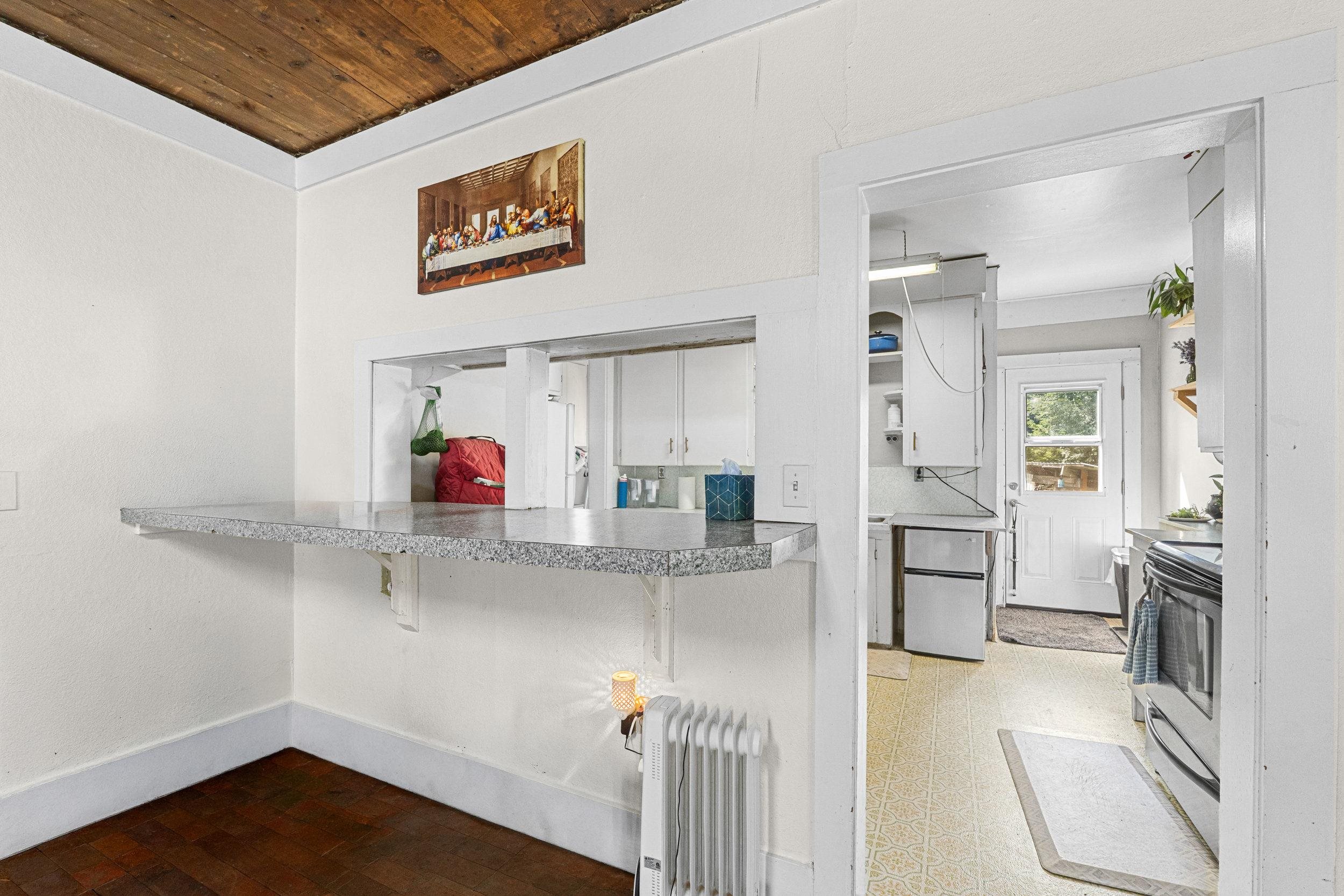 102 Washington St - Photo 8