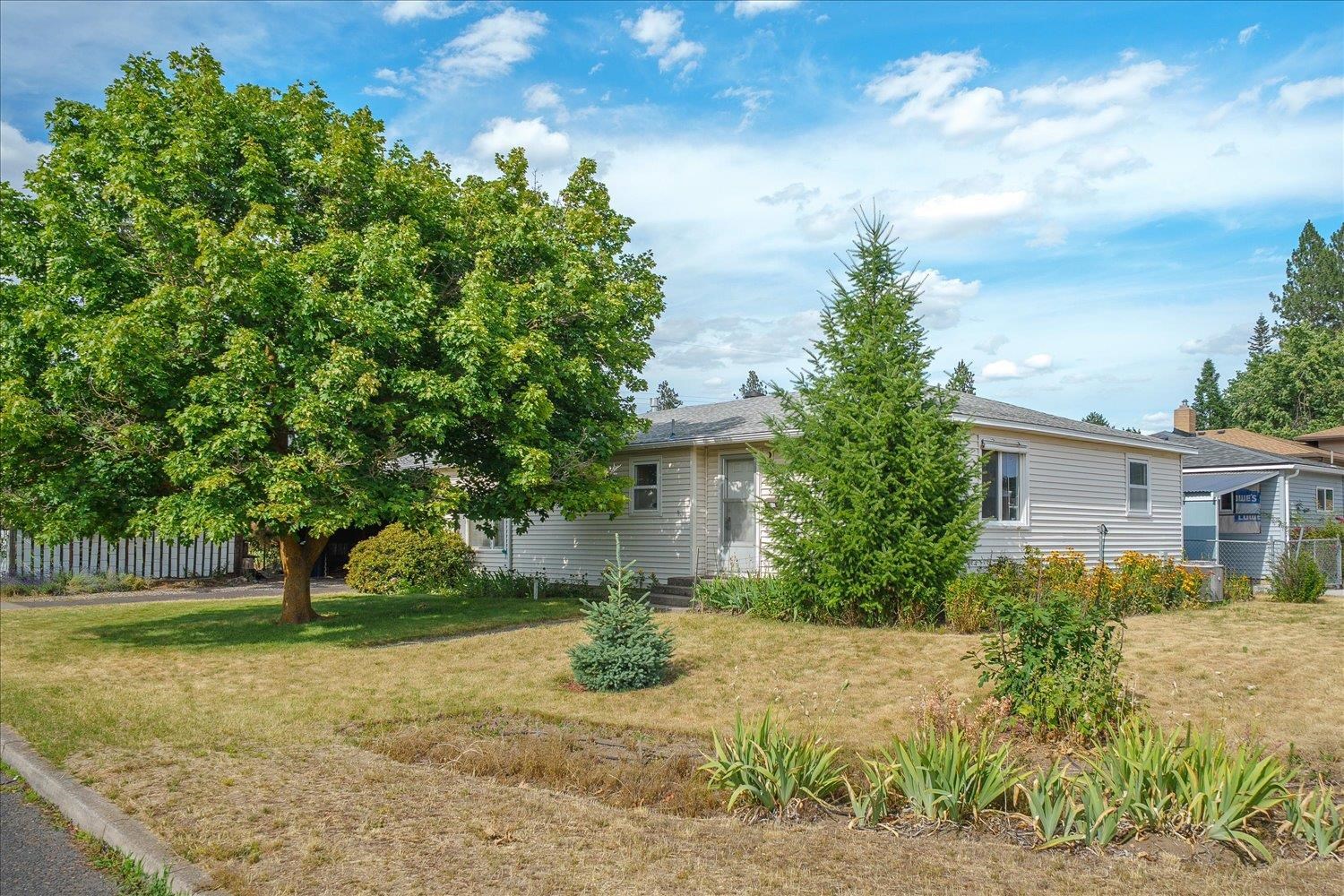 3706 N Belt St - Photo 4