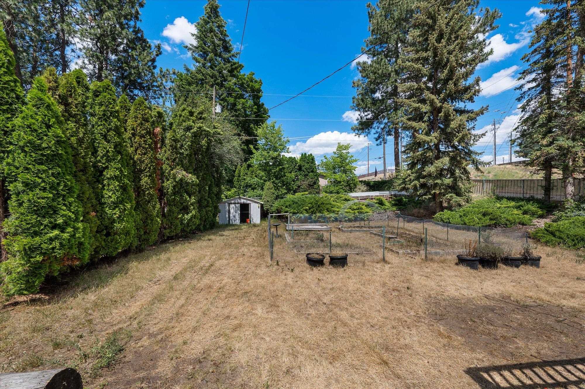 6021 E 11th Ave - Photo 22
