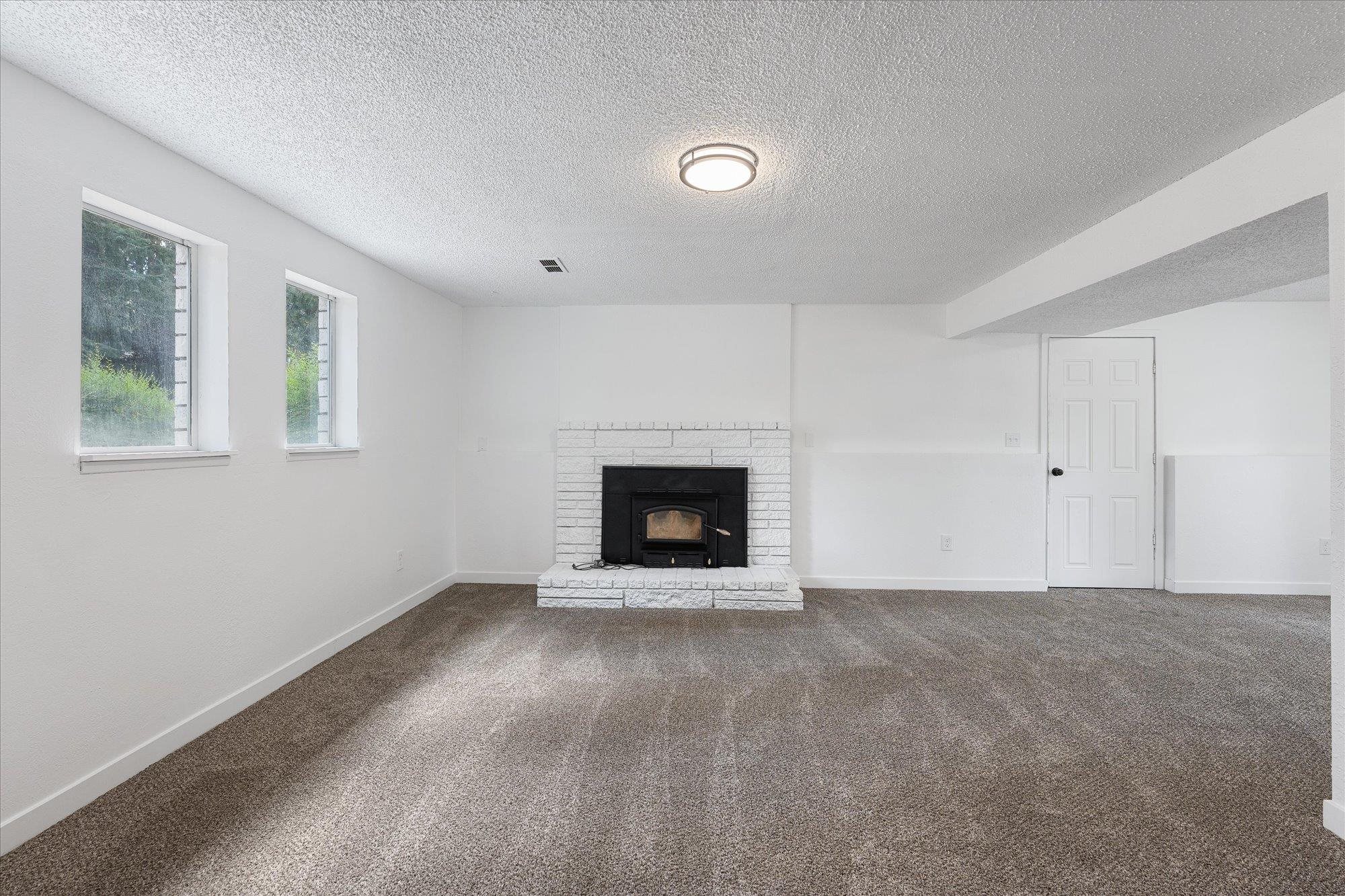 6021 E 11th Ave - Photo 12