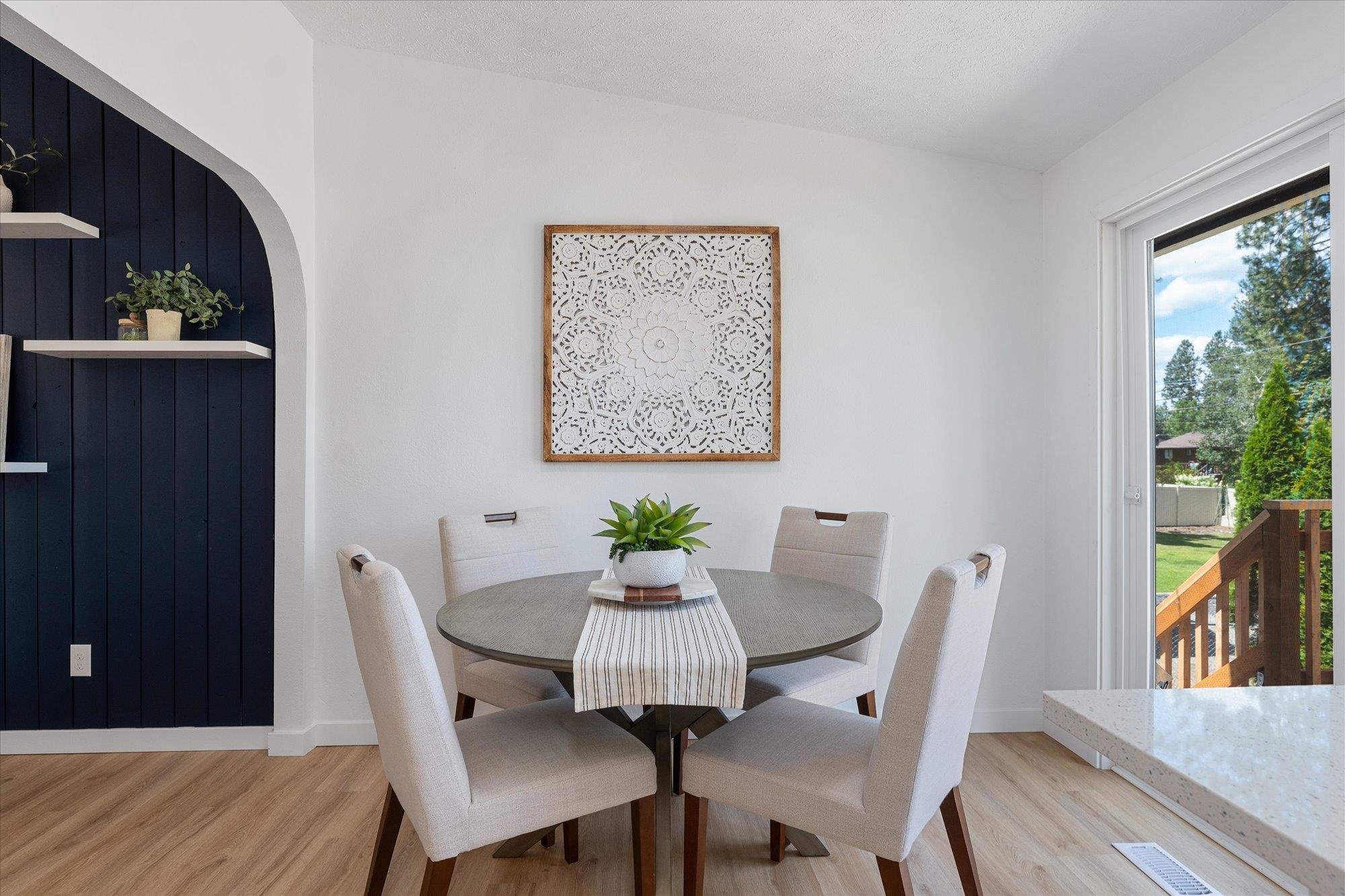 6021 E 11th Ave - Photo 5