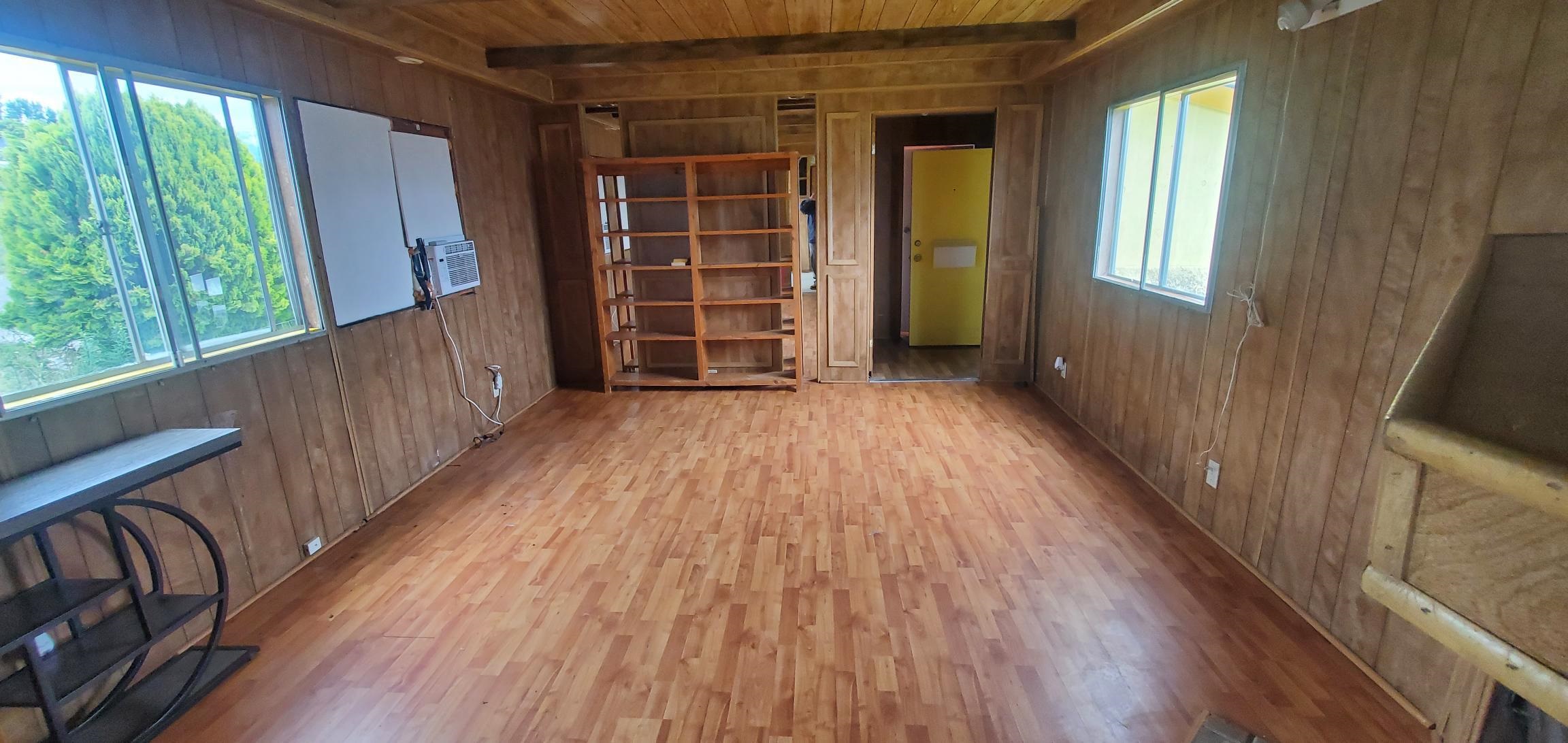 1060 S Main St - Photo 3