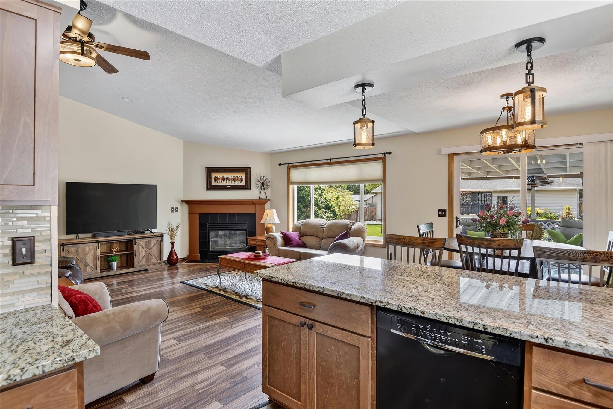 306 S Calvin Ln - Photo 16