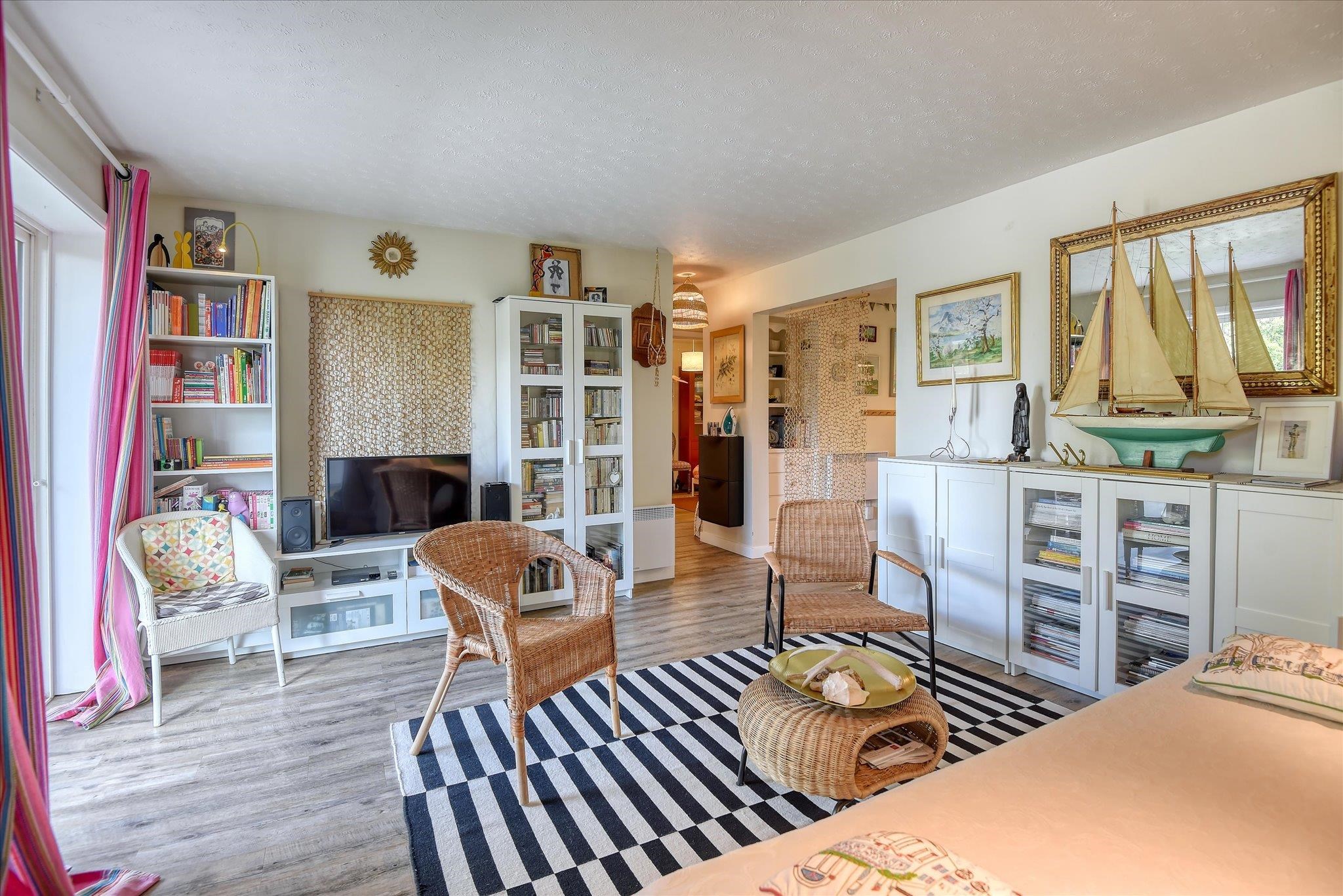 202 E Rockwood Blvd - Photo 6